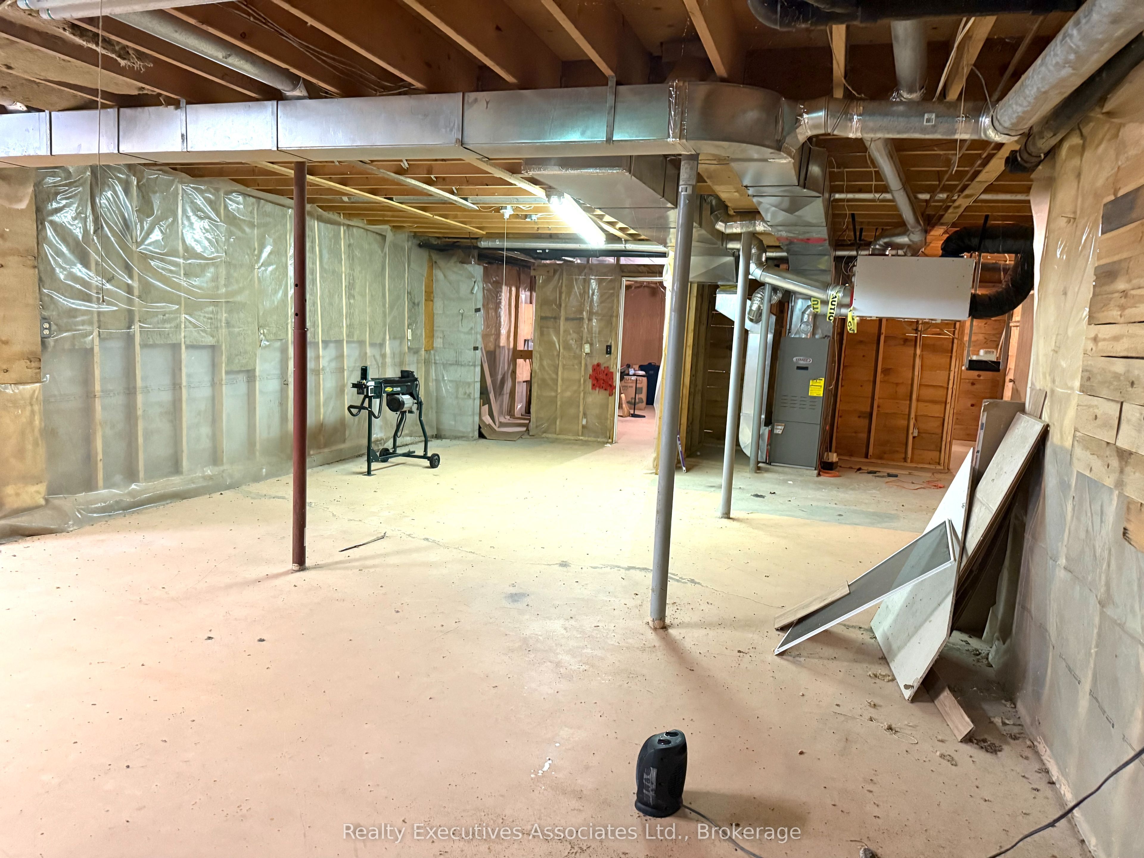 32739 28 Highway E Property Photo 18