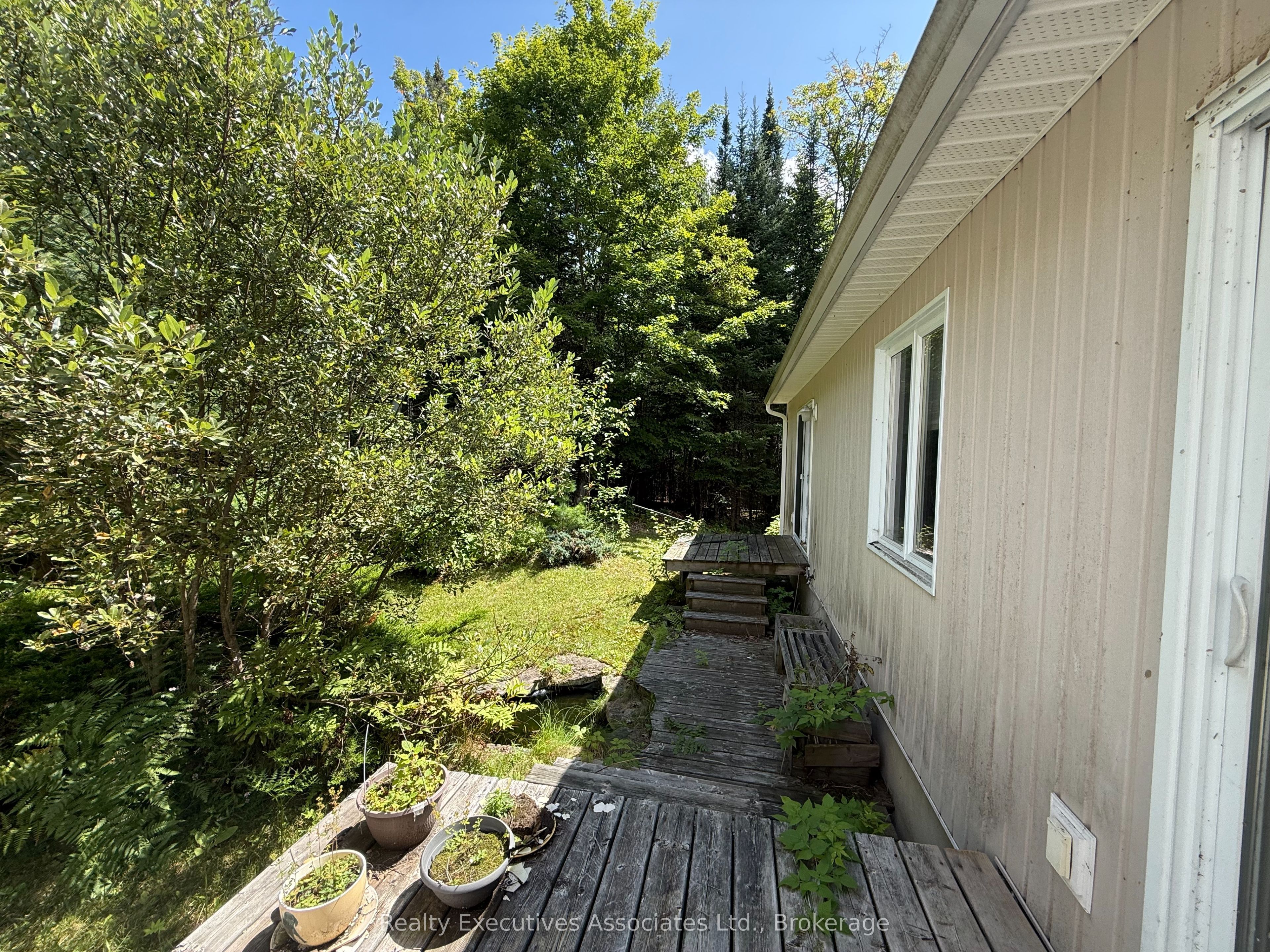 32739 28 Highway E Property Photo 22