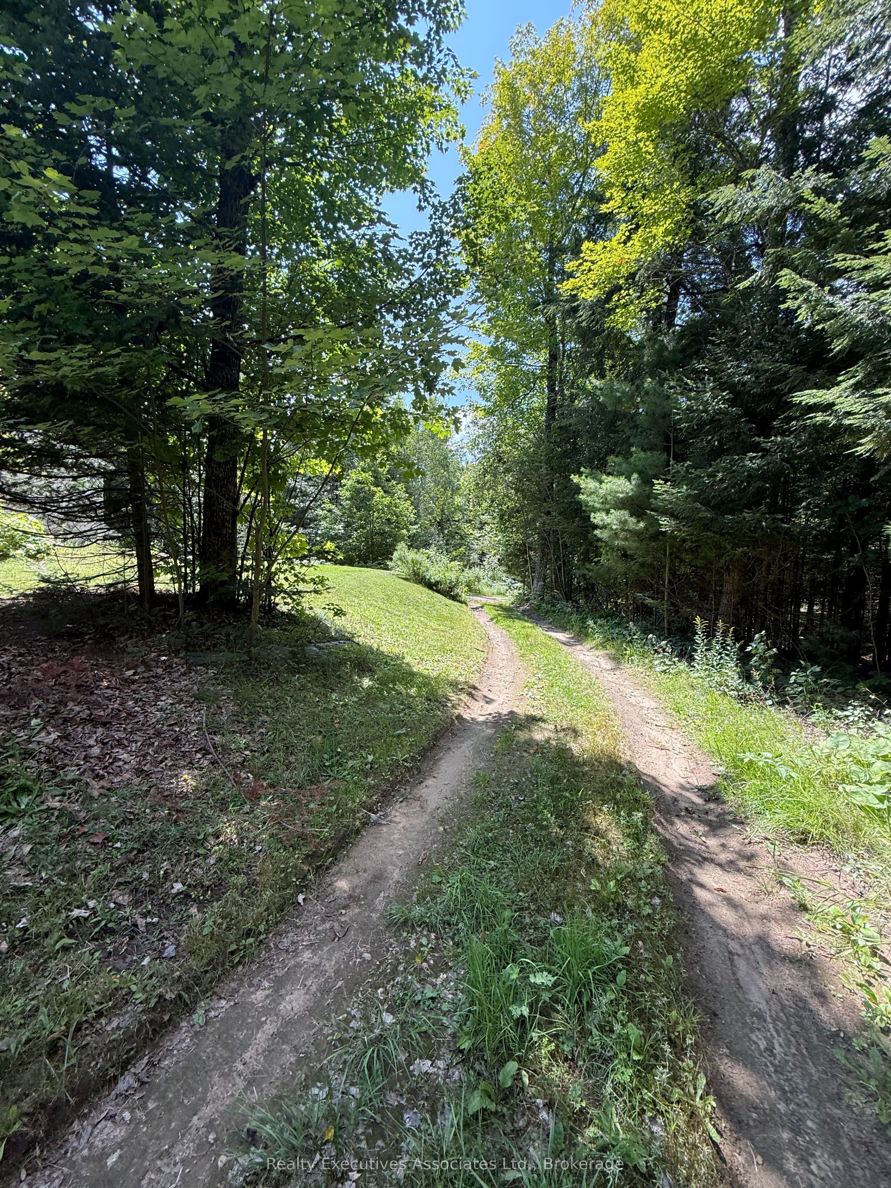 32739 28 Highway E Property Photo 25