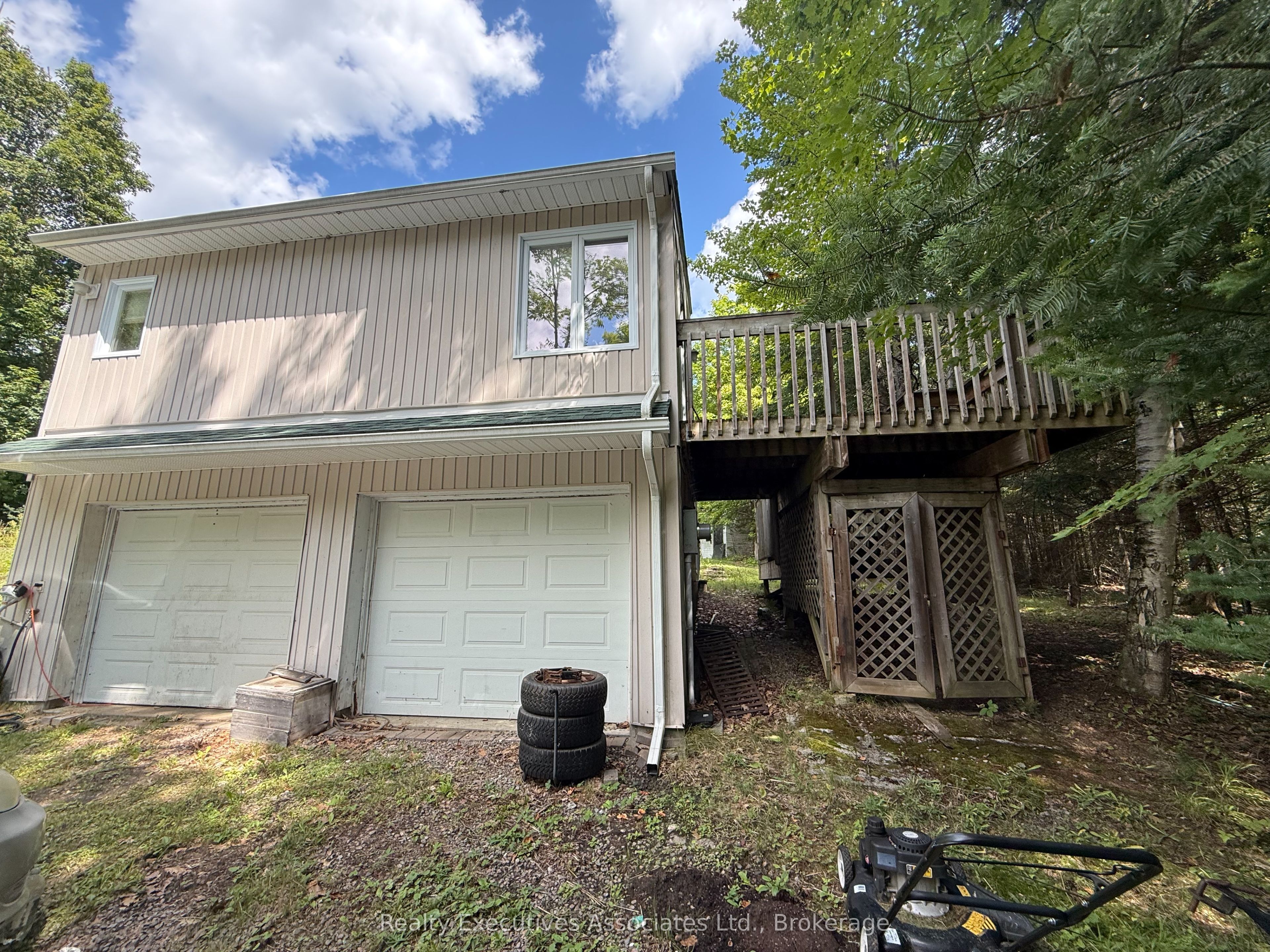 32739 28 Highway E Property Photo 28