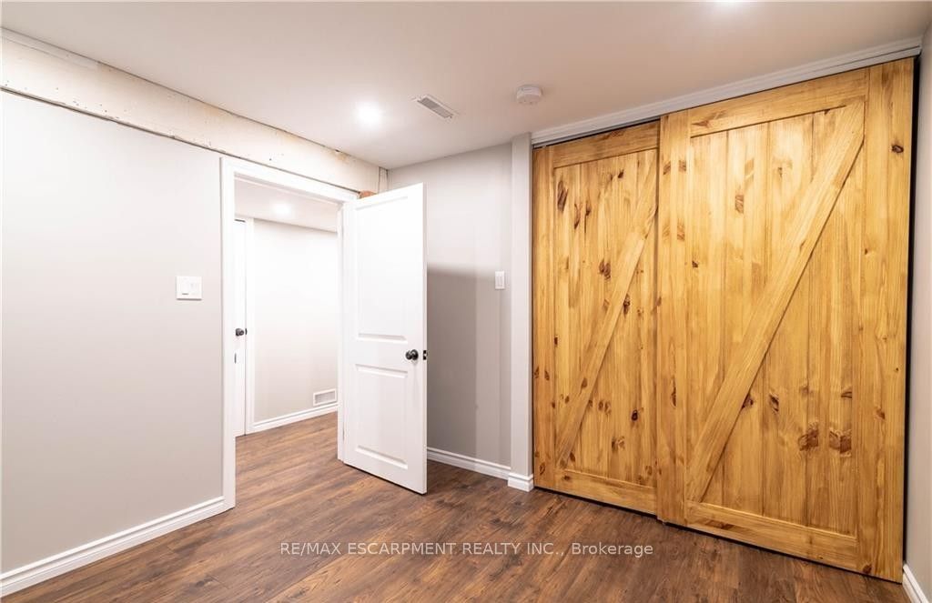 50 Burris Street B Property Photo 5