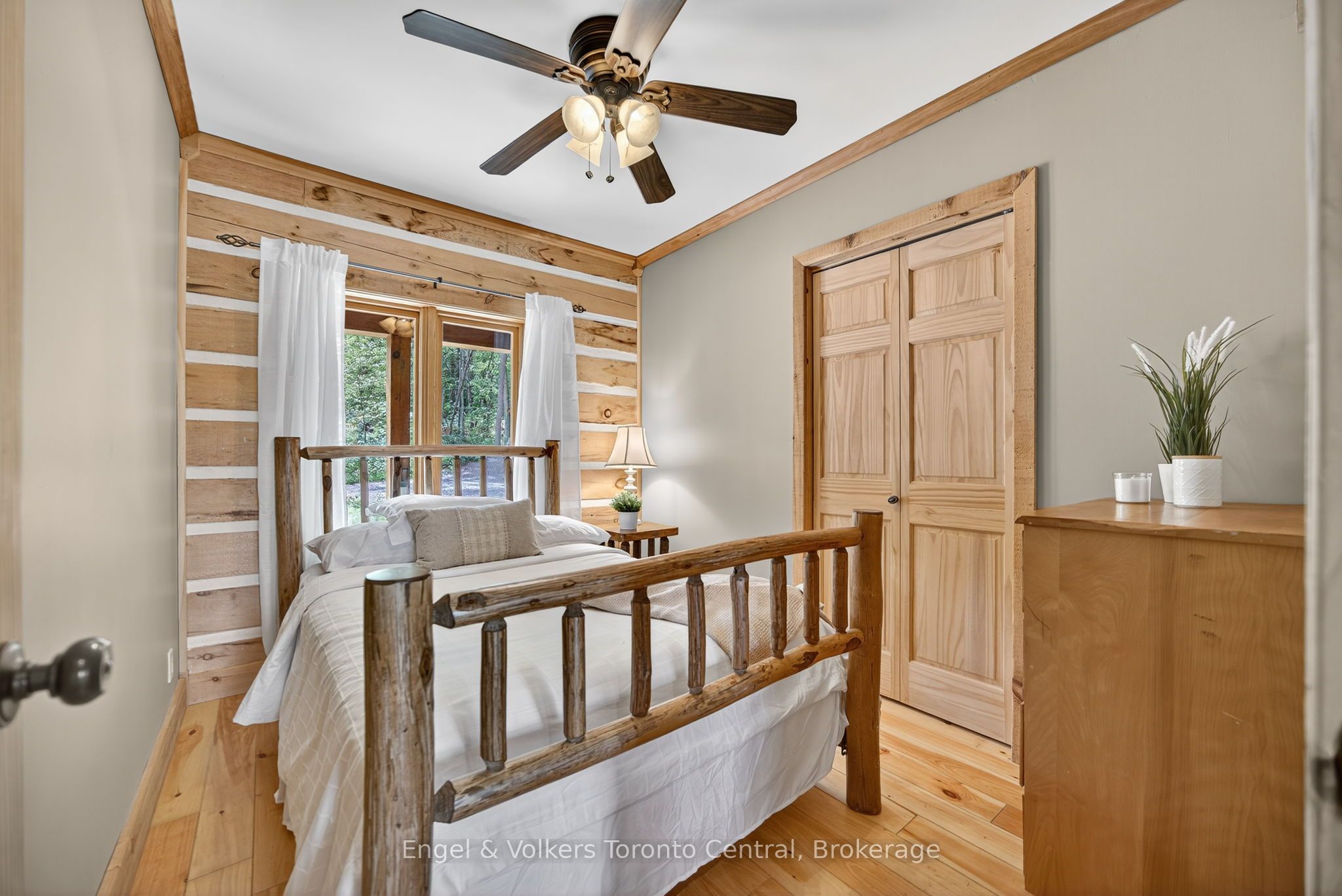 1042 Amanda Lane Property Photo 18