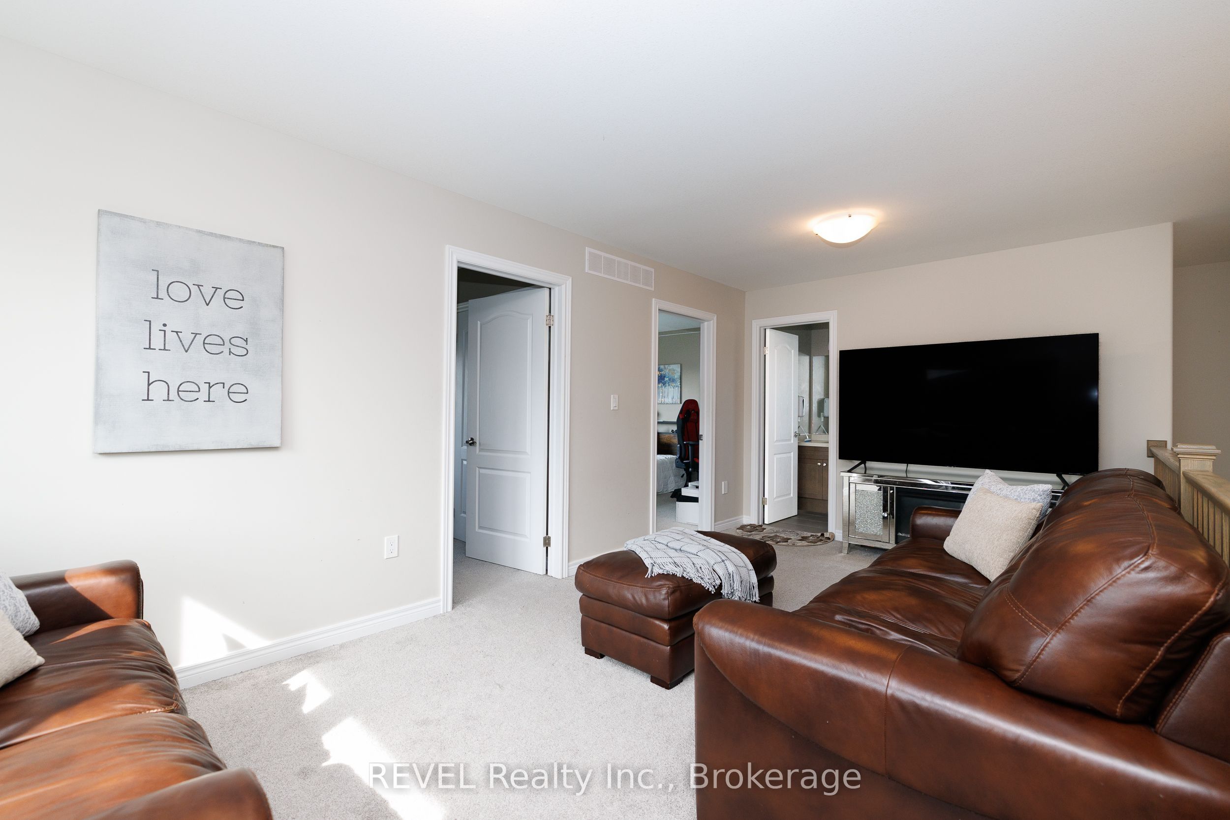 8961 Emily Boulevard Property Photo 17