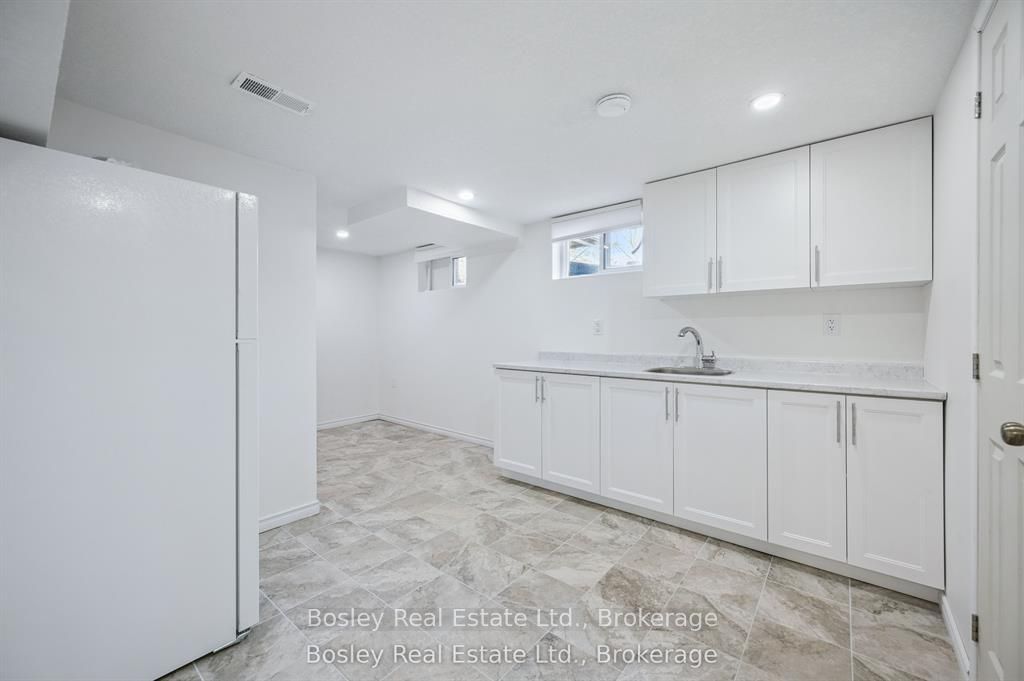 8 Gordon Street Property Photo 19