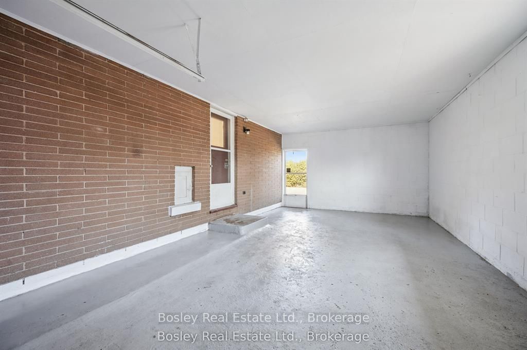 8 Gordon Street Property Photo 25