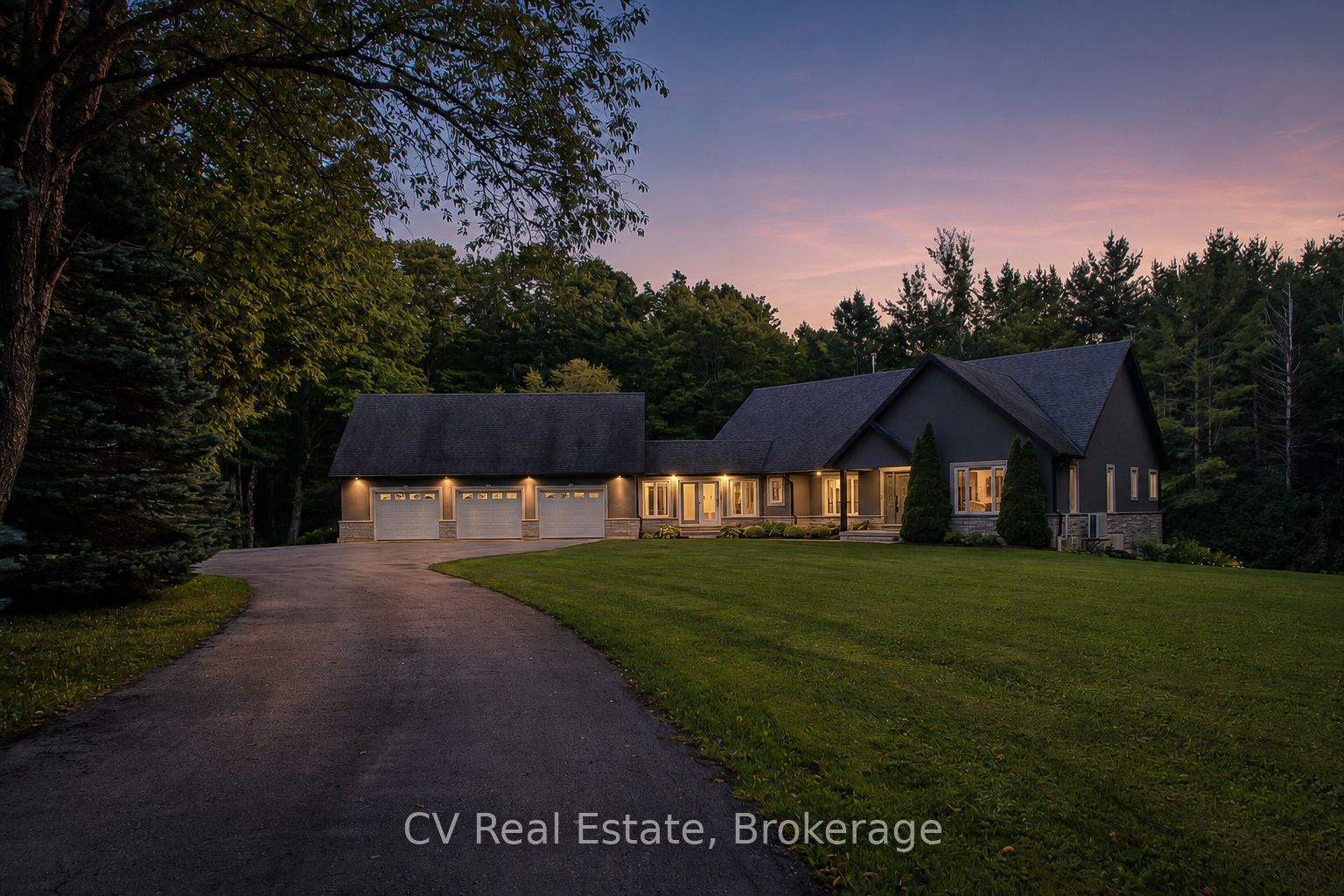 595530 4th Line Property Photo 1