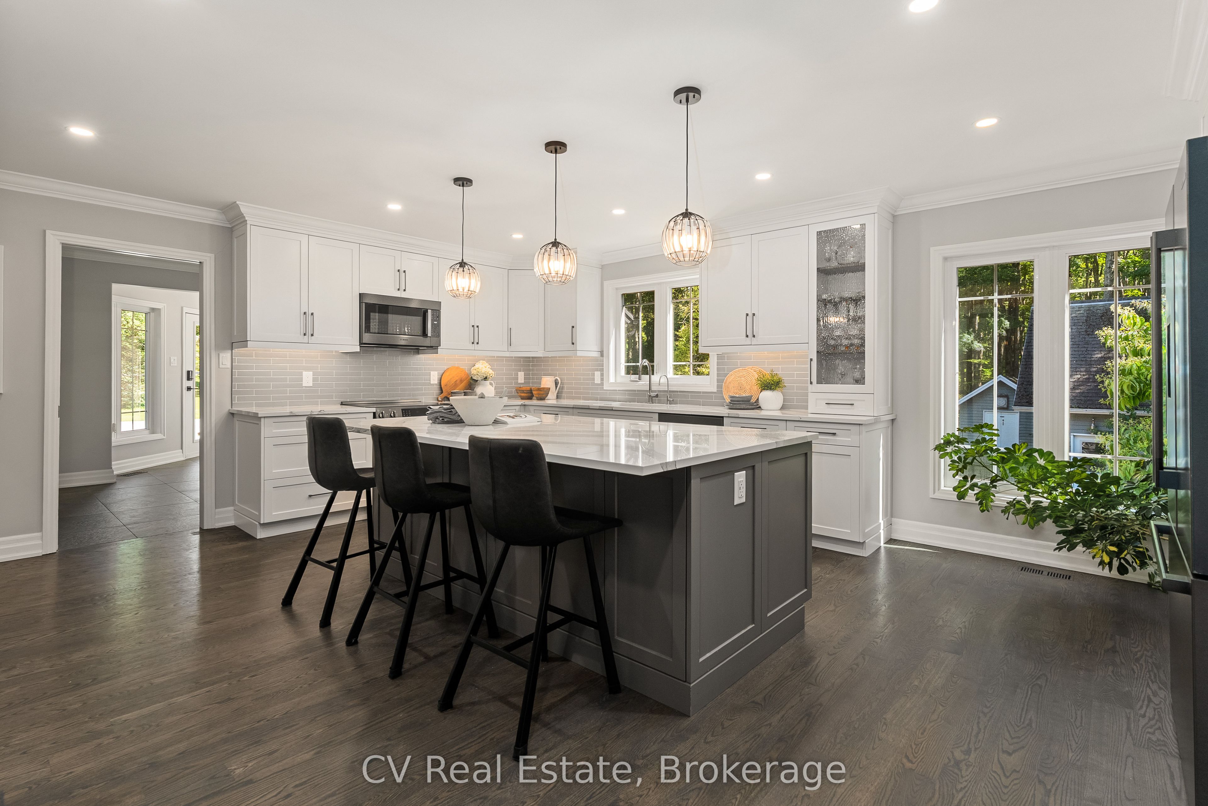 595530 4th Line Property Photo 16