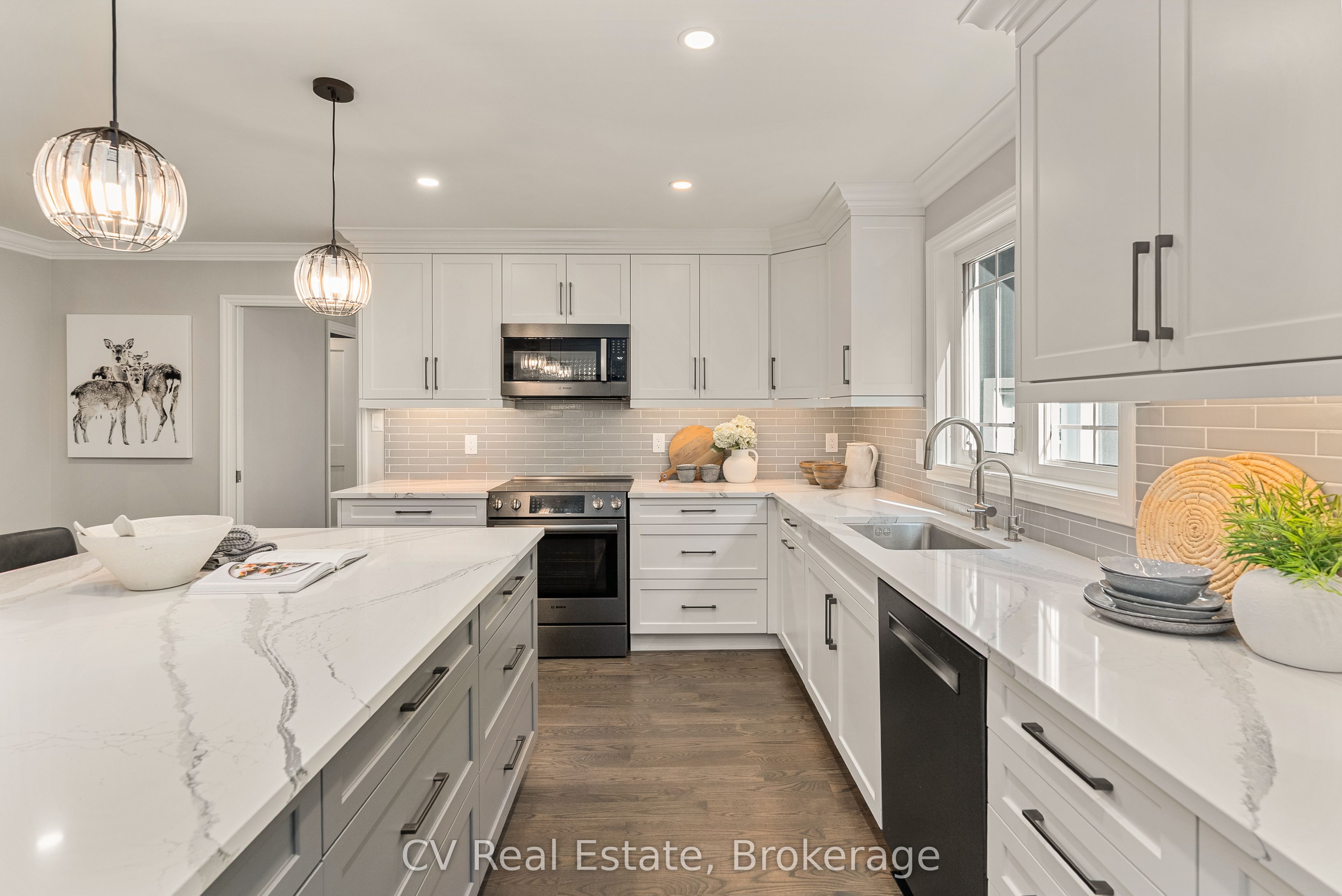595530 4th Line Property Photo 17