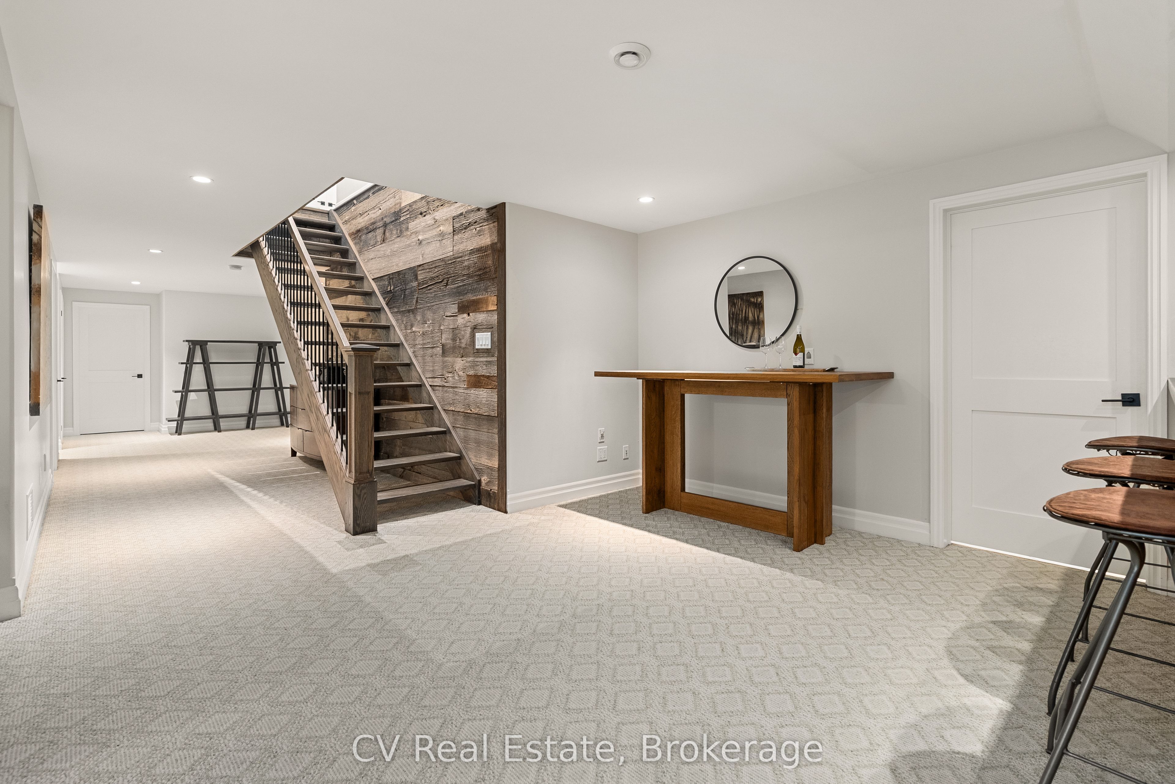 595530 4th Line Property Photo 33