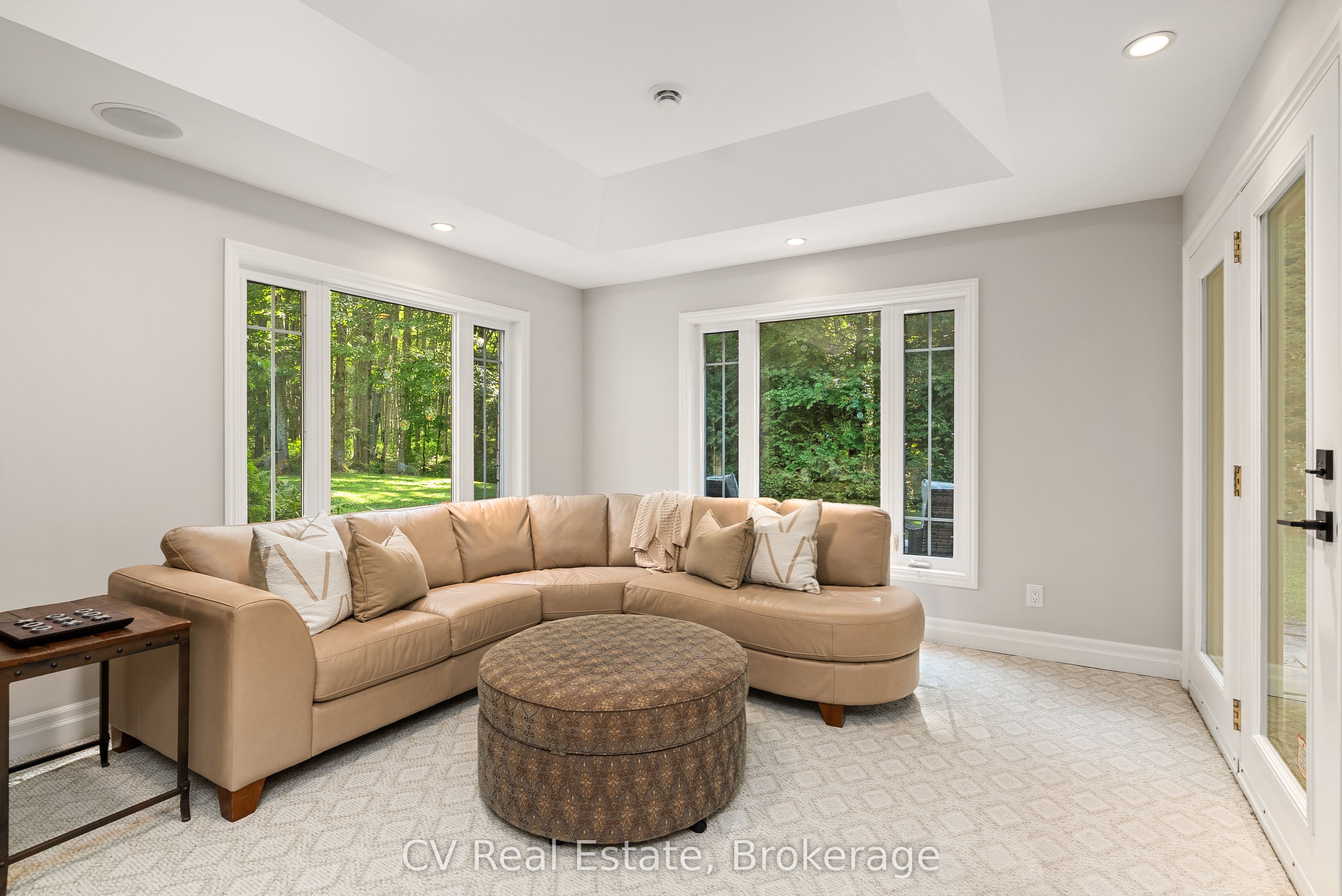 595530 4th Line Property Photo 35
