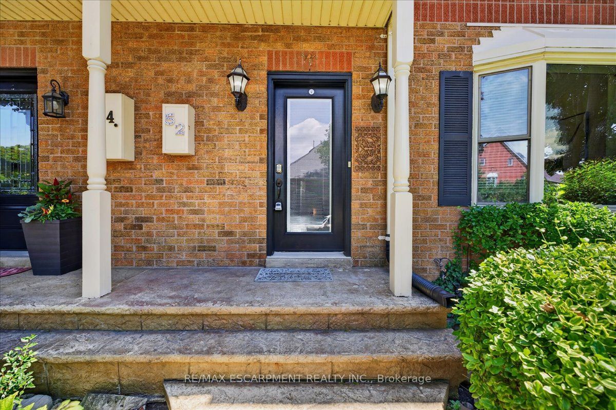 52 Sunvale Place Property Photo 2