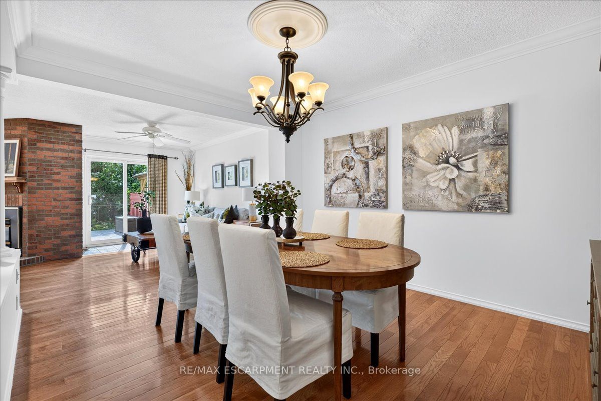 52 Sunvale Place Property Photo 11