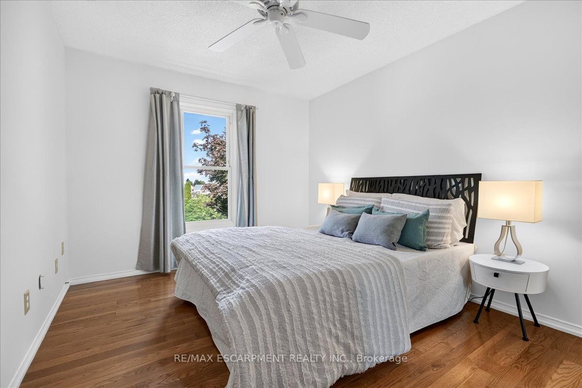 52 Sunvale Place Property Photo 26