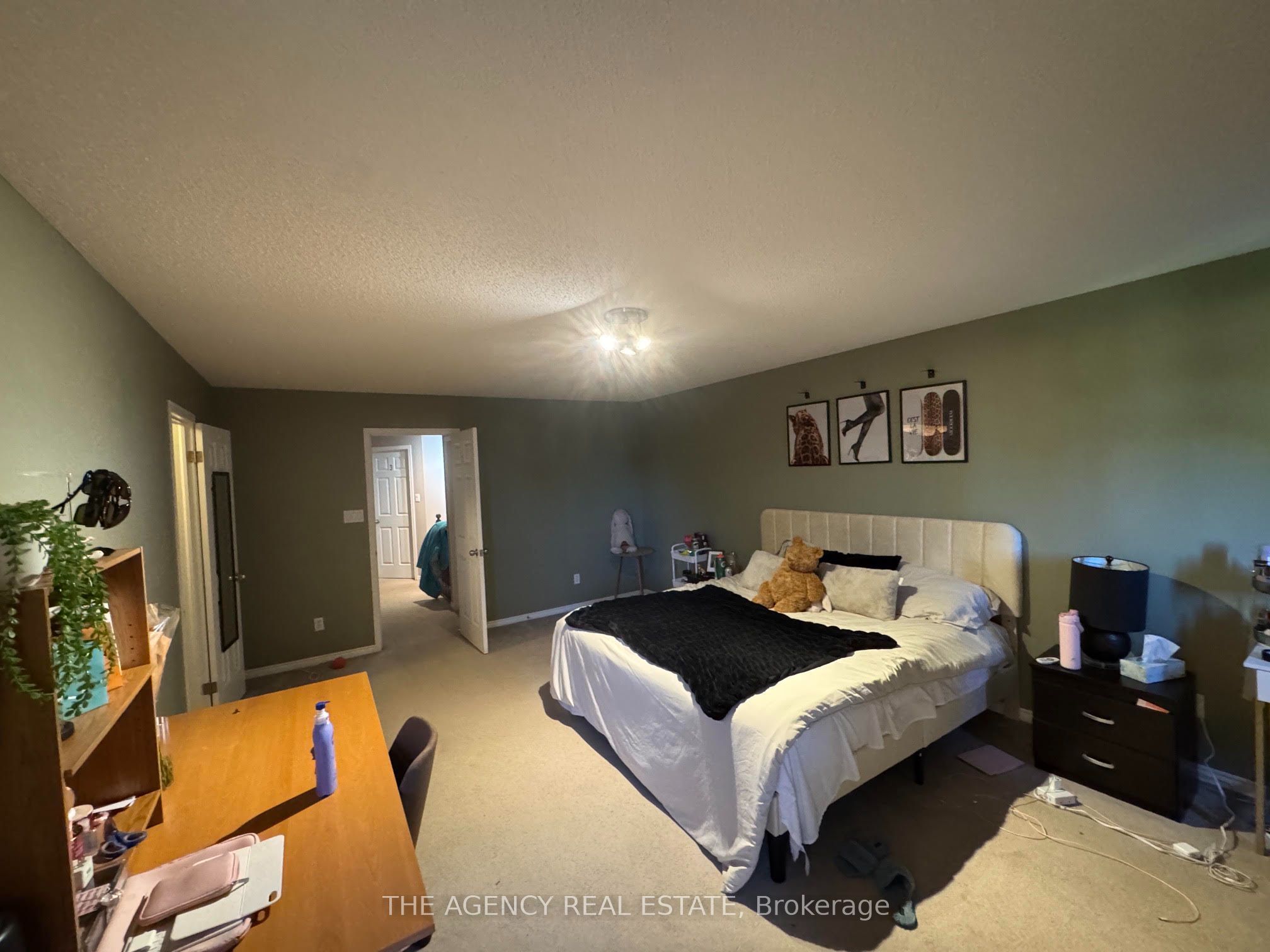 320 Ambleside Drive 60 Property Photo 24