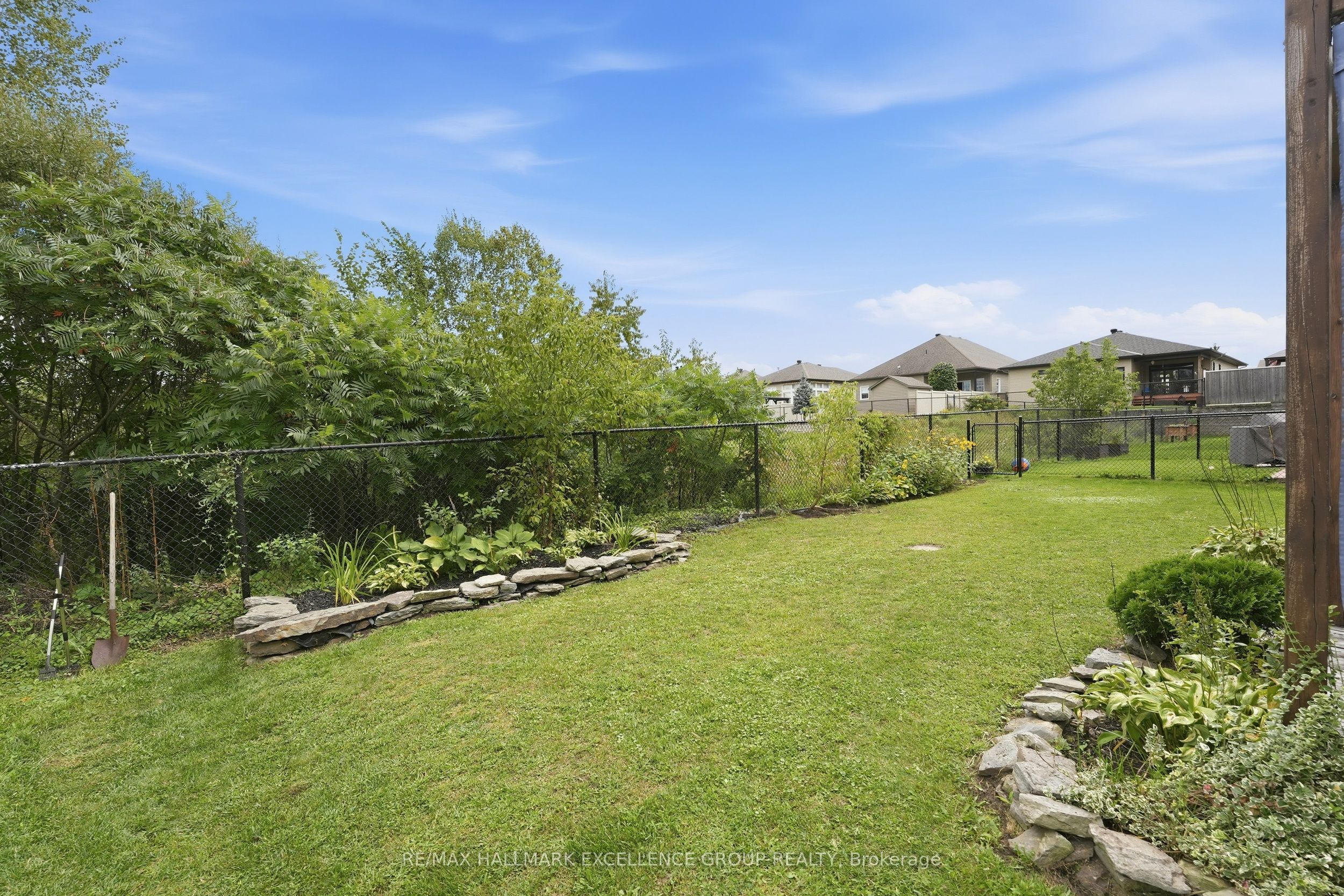 2241 Marble Crescent Property Photo 36