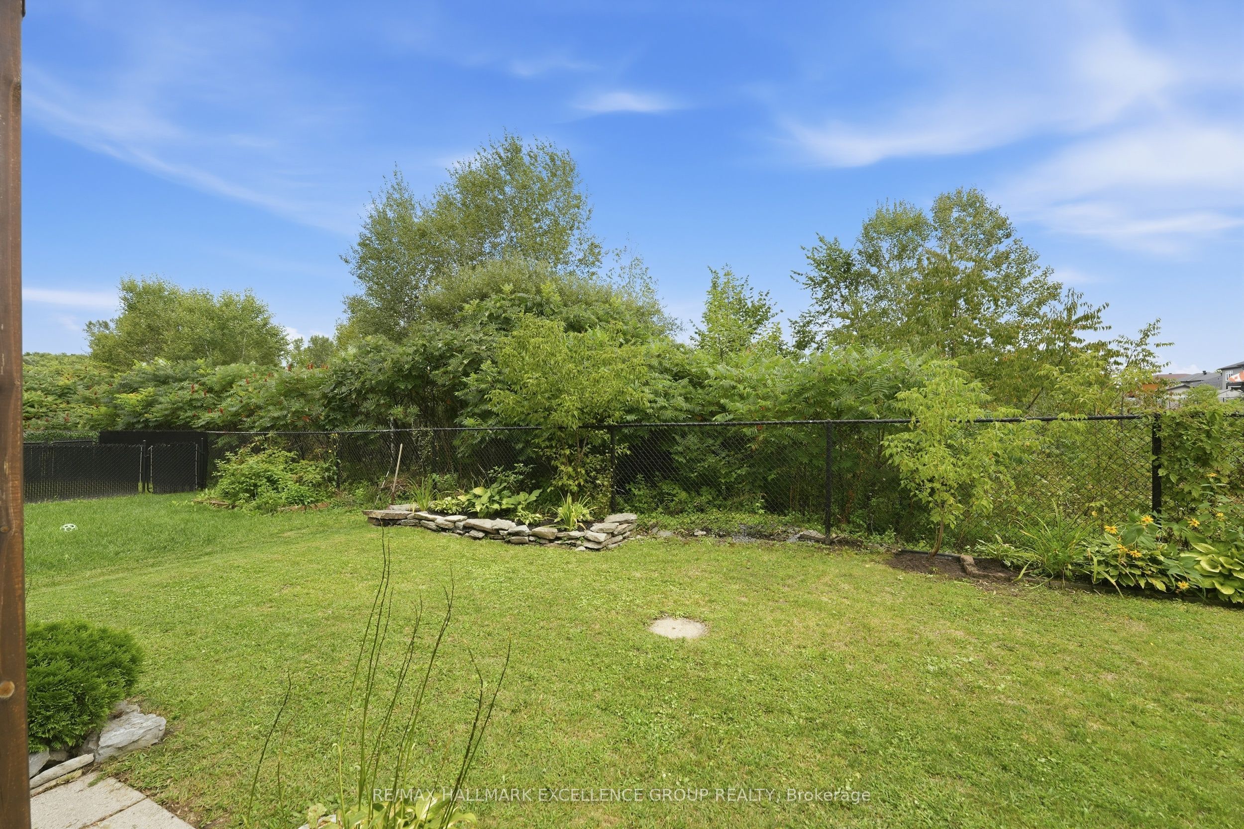 2241 Marble Crescent Property Photo 37