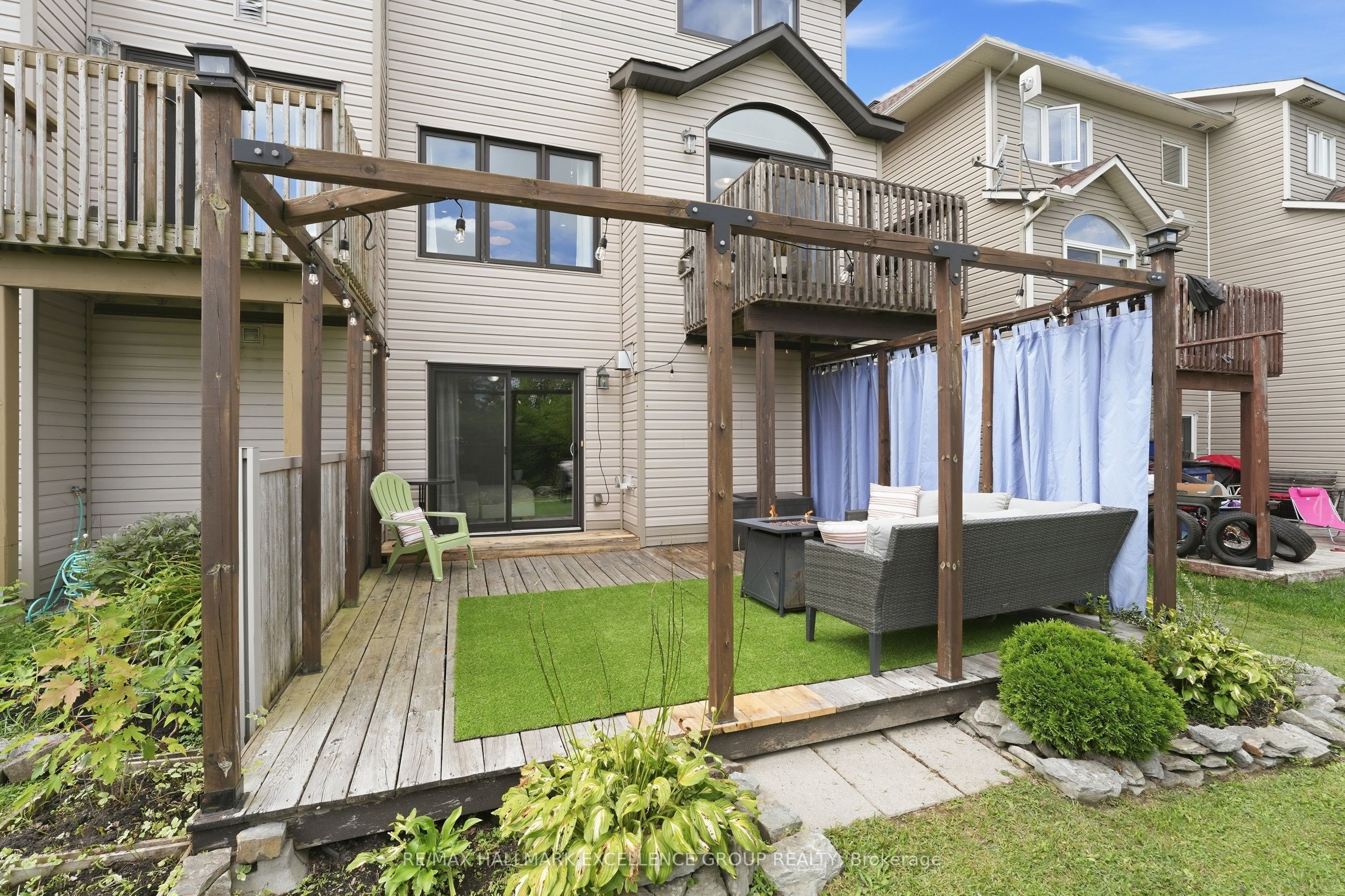 2241 Marble Crescent Property Photo 38