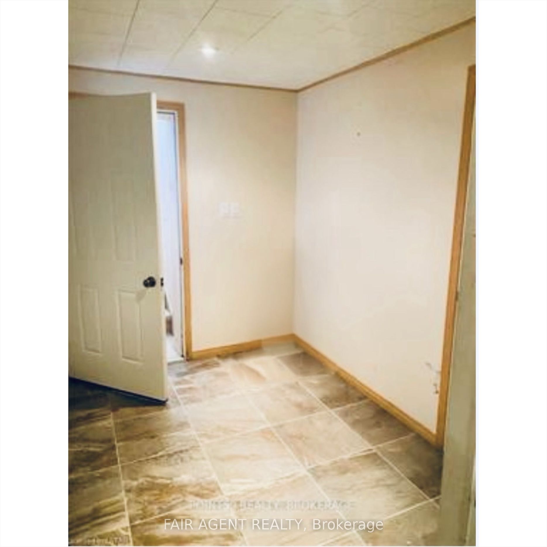 56091 Maple Grove Line Property Photo 2