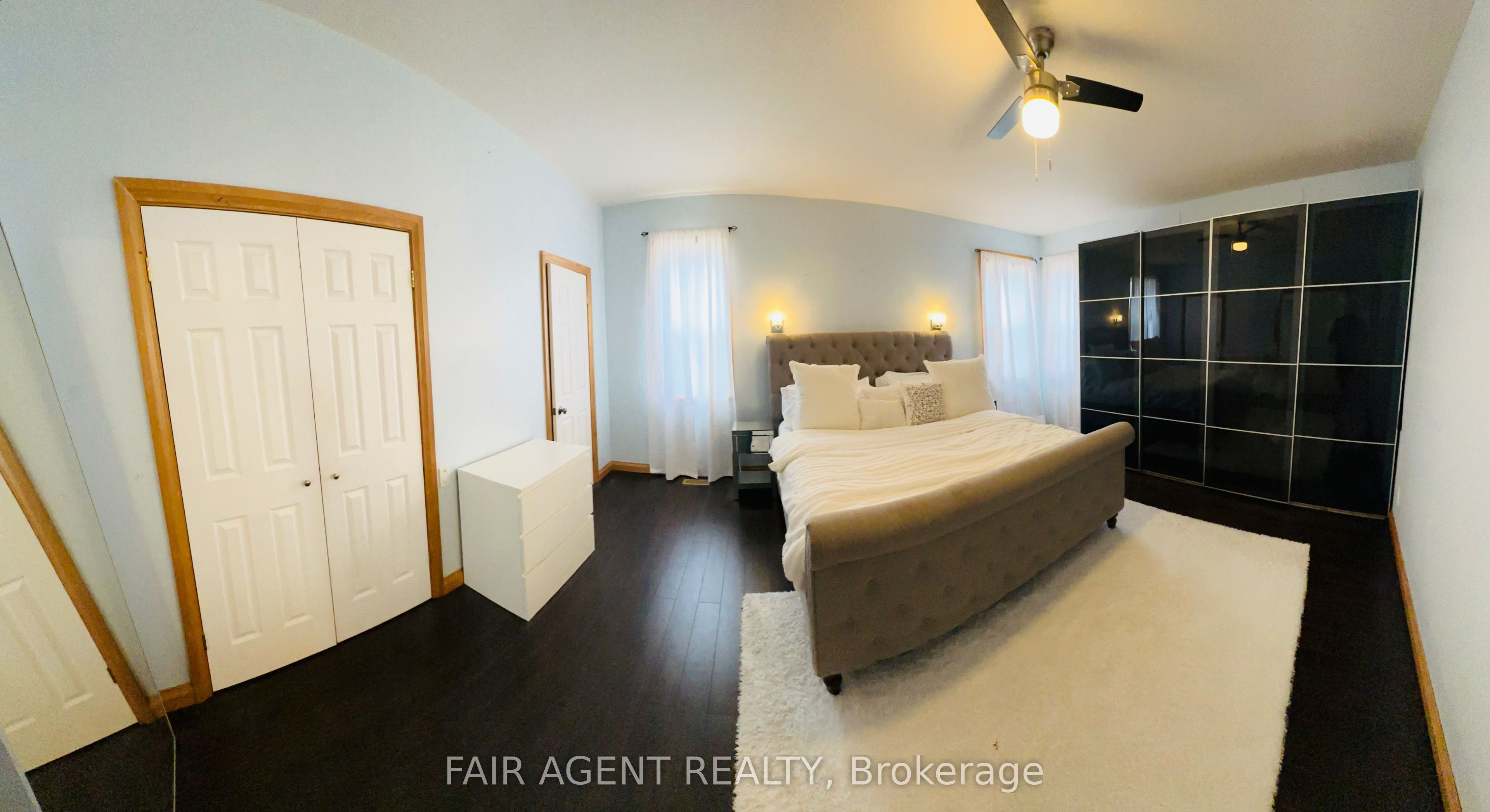 56091 Maple Grove Line Property Photo 7