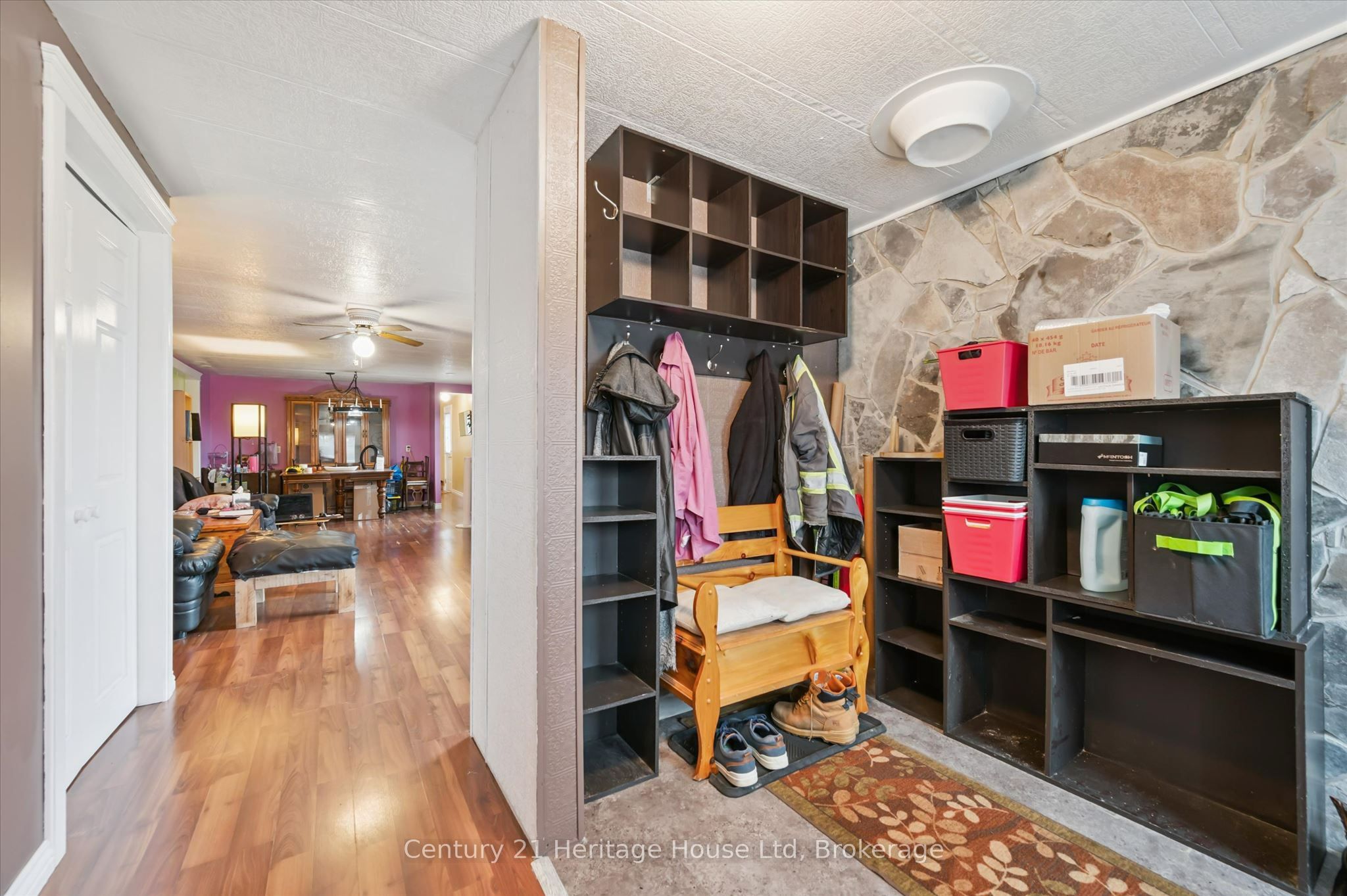 25 Fourth Avenue Property Photo 8