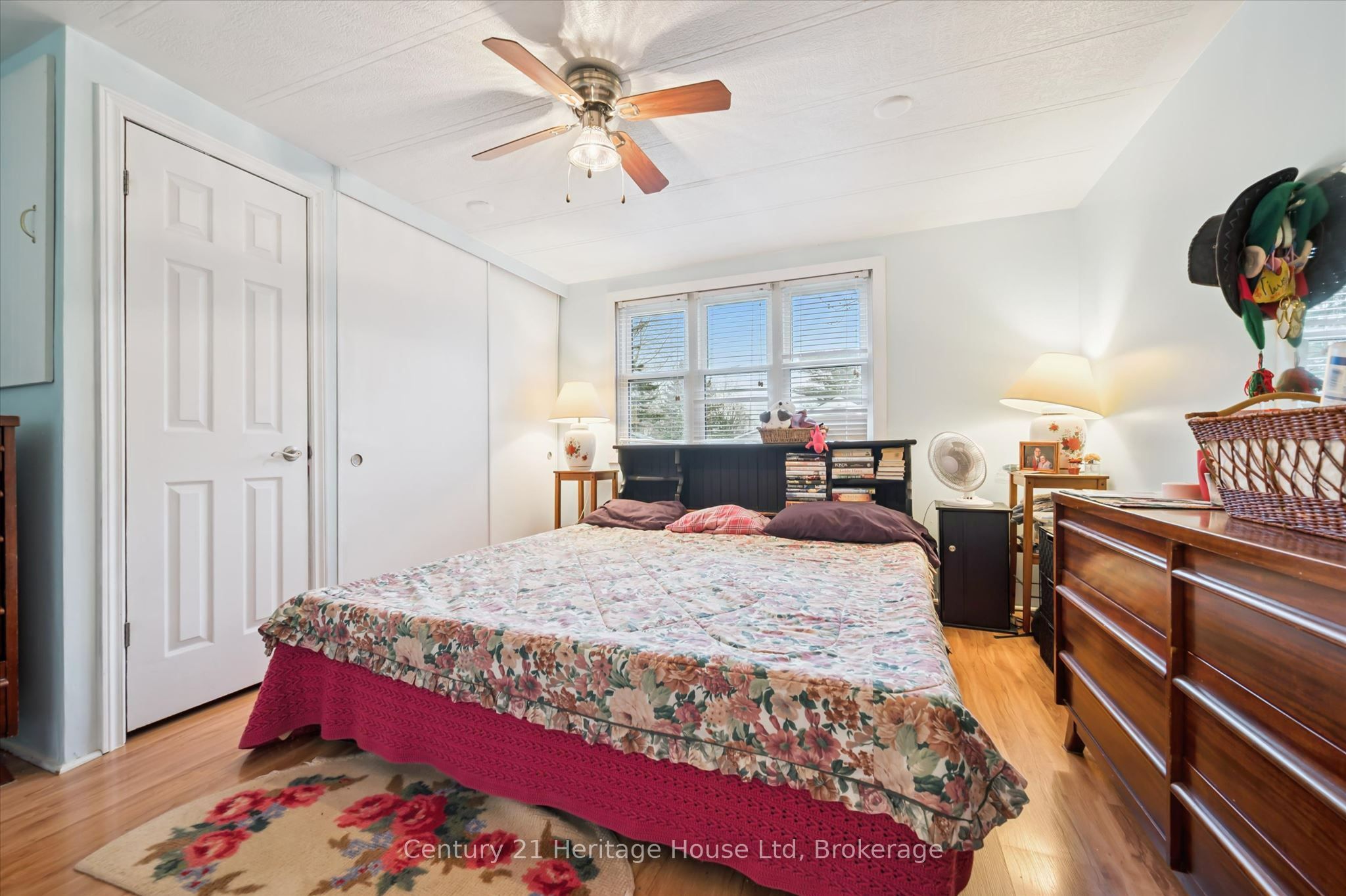 25 Fourth Avenue Property Photo 23