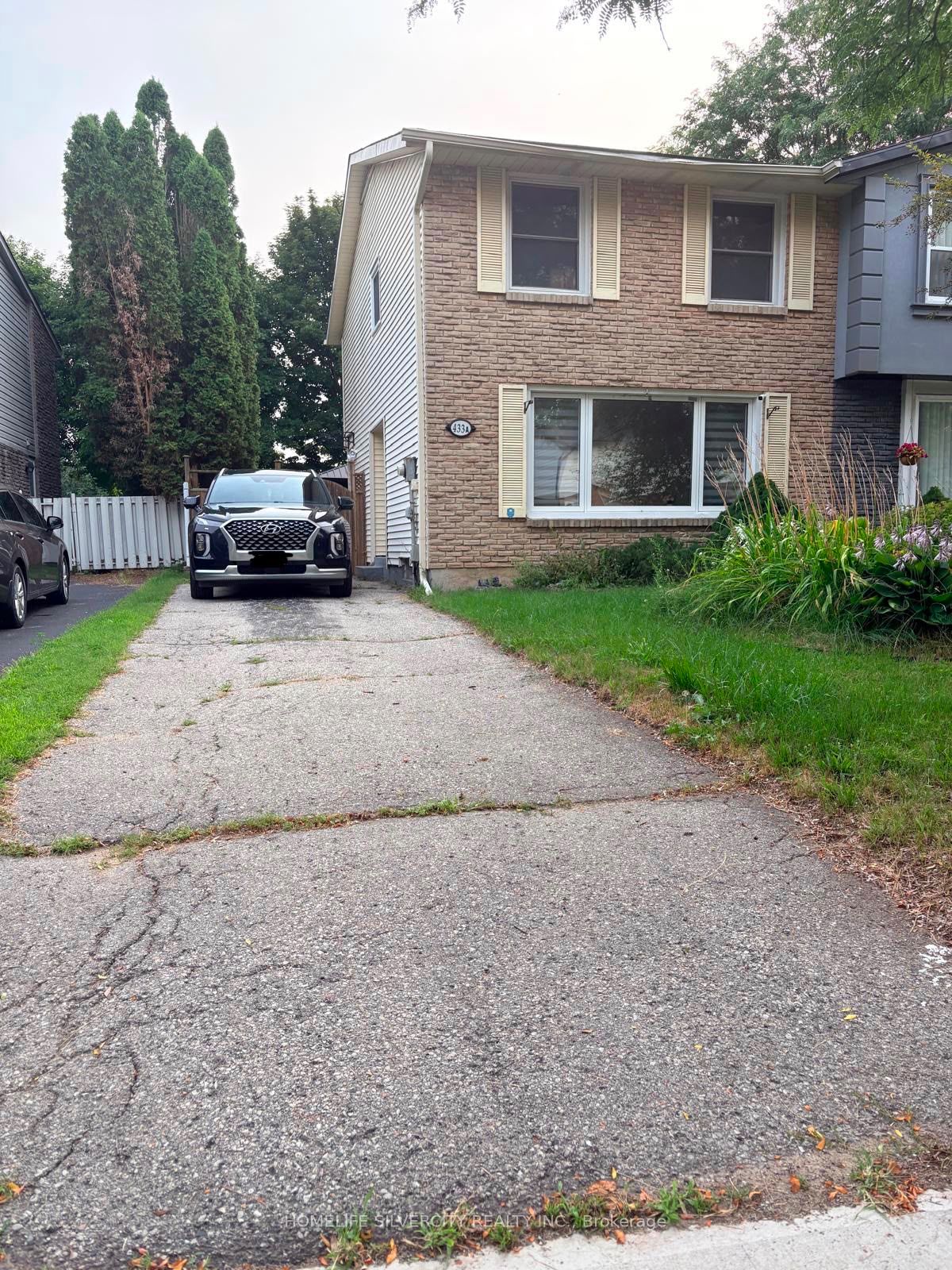 433 A Lee Avenue Property Photo 1