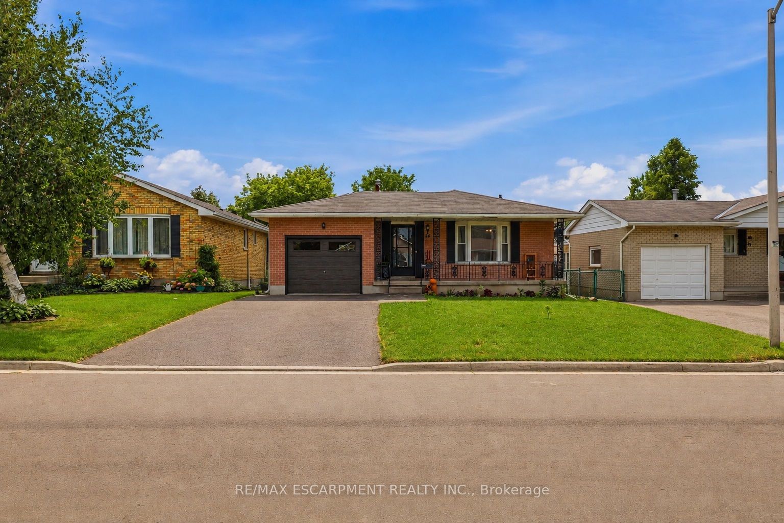58 Vanier Place Property Photo 1