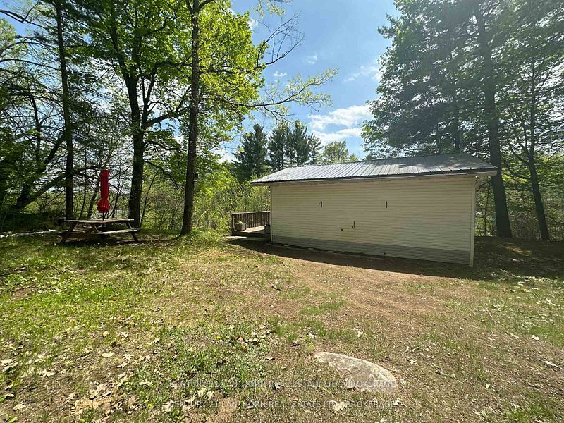 1024 Harrington Lane Property Photo 4