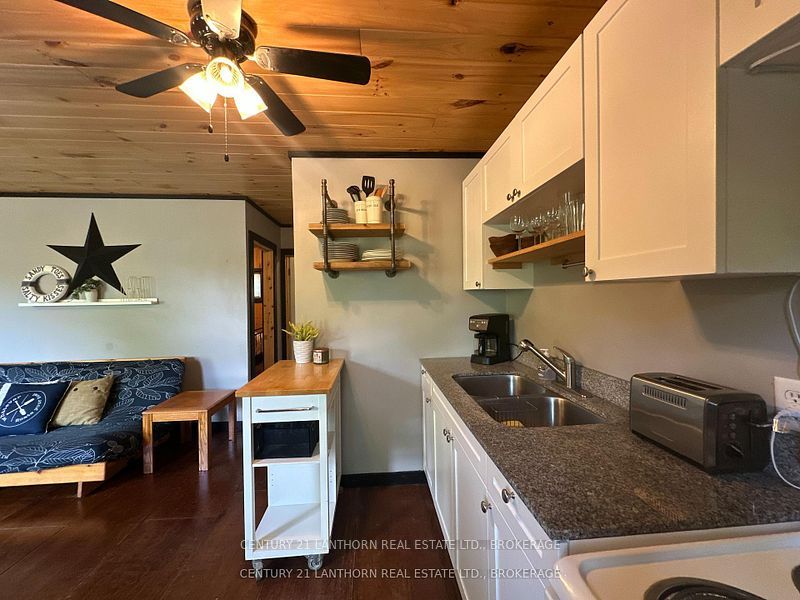 1024 Harrington Lane Property Photo 10