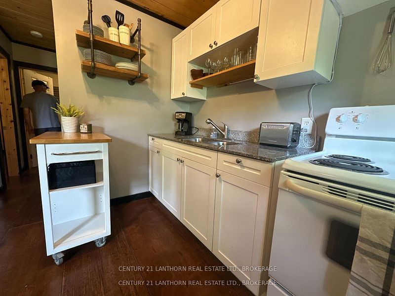 1024 Harrington Lane Property Photo 11