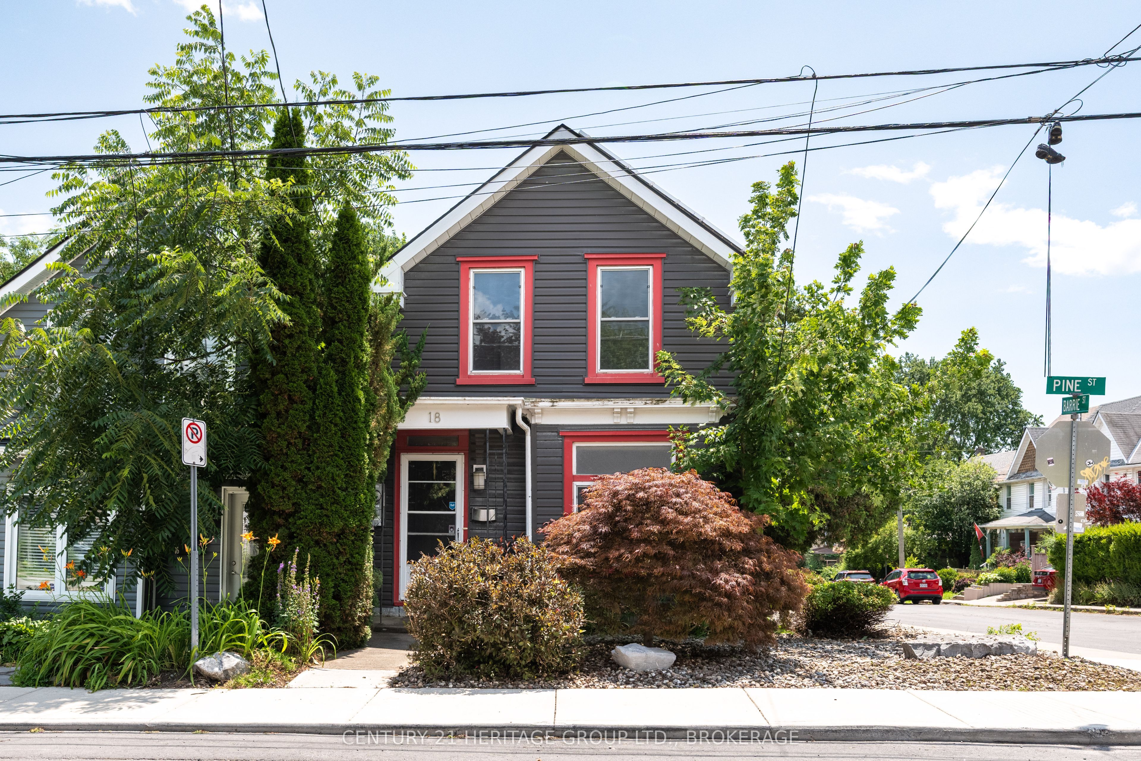 18 Pine Street Property Photo 1