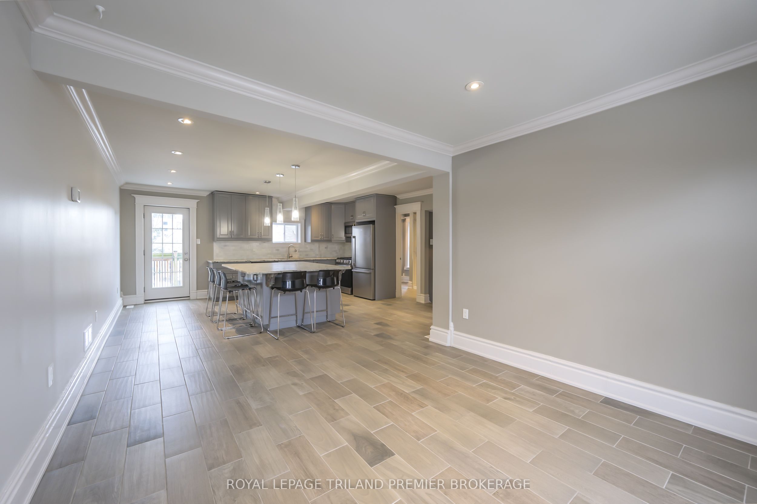100 Central Avenue Property Photo 14