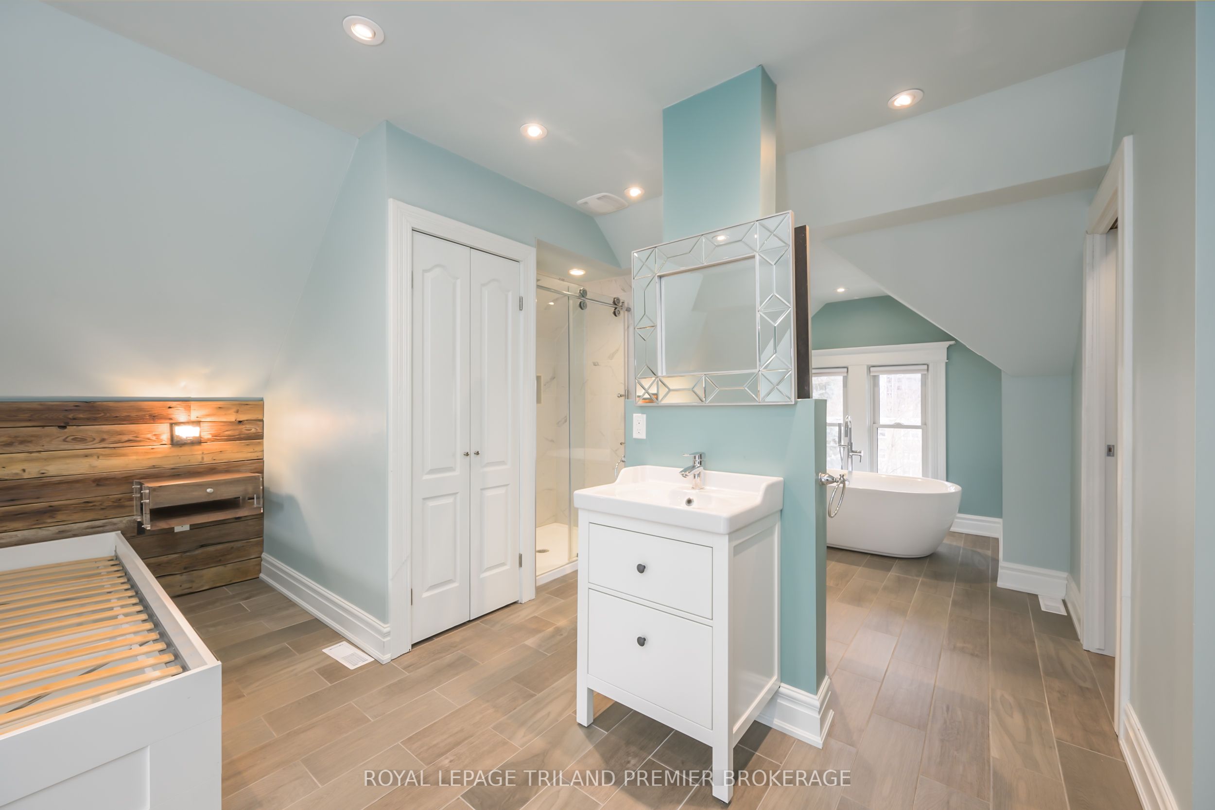 100 Central Avenue Property Photo 25