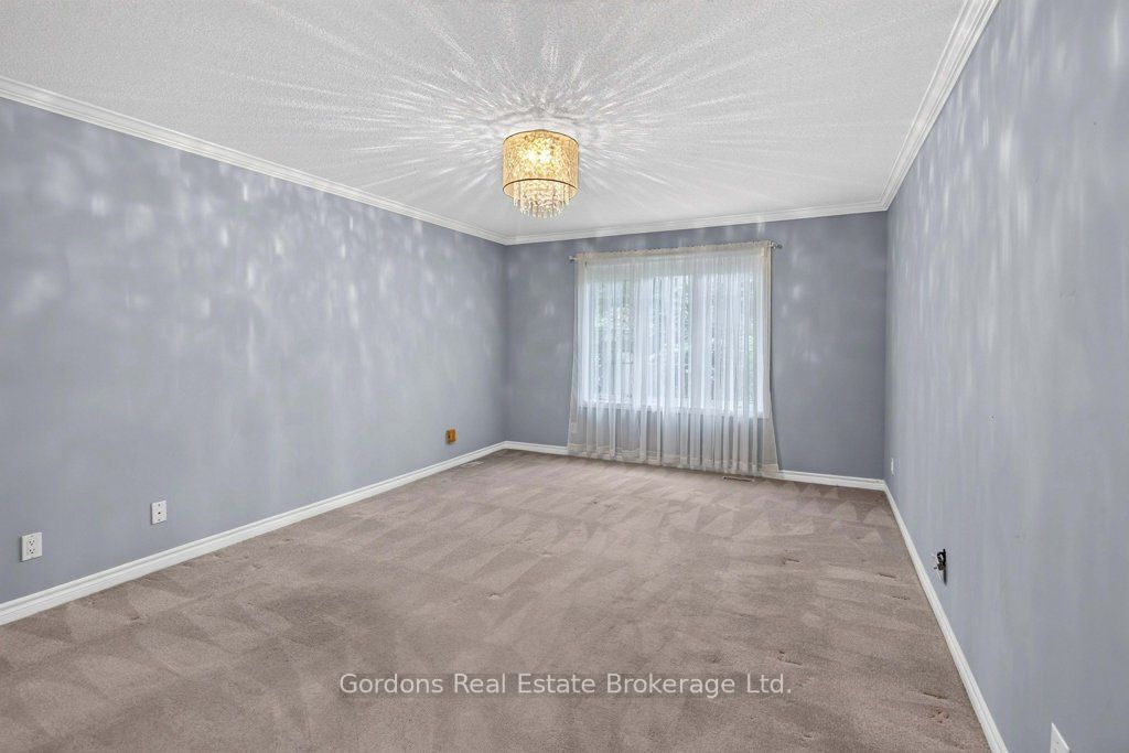 7 Hazel Court Property Photo 31