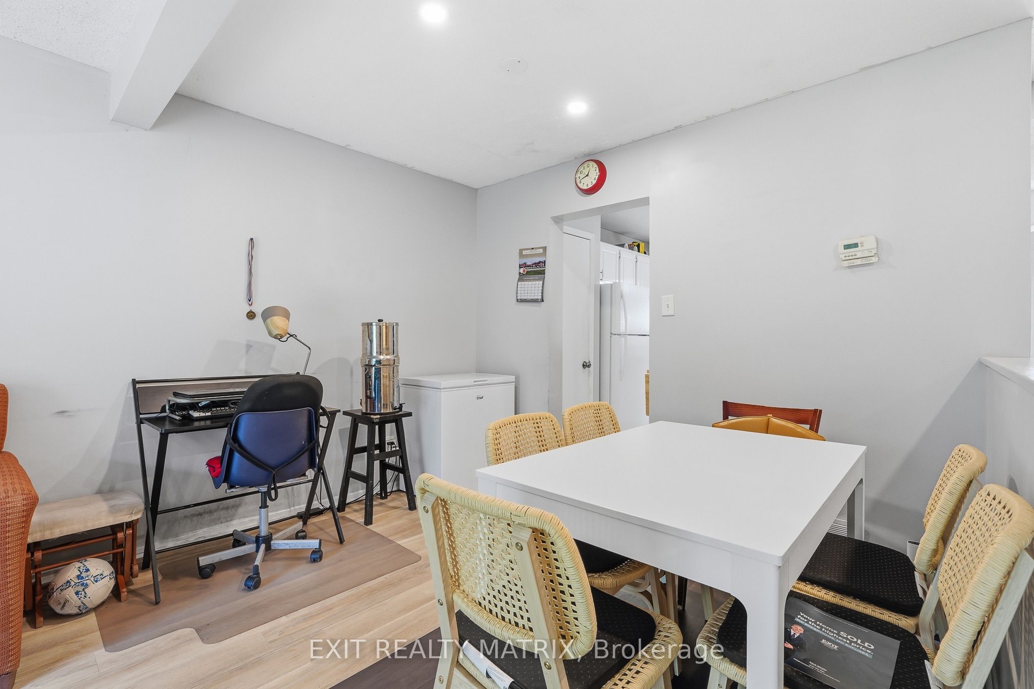 1661 Heron Road 3 Property Photo 13