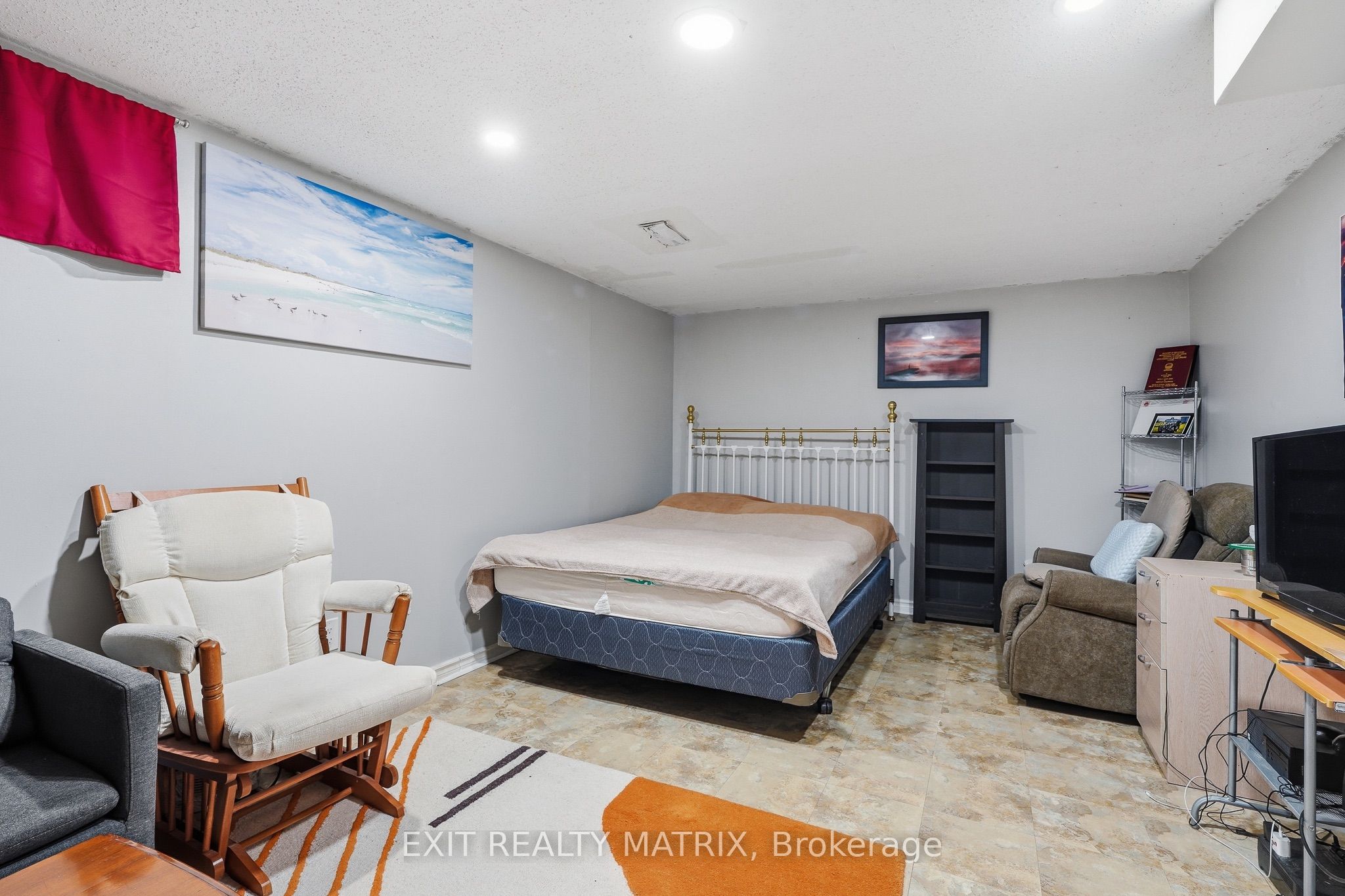 1661 Heron Road 3 Property Photo 23