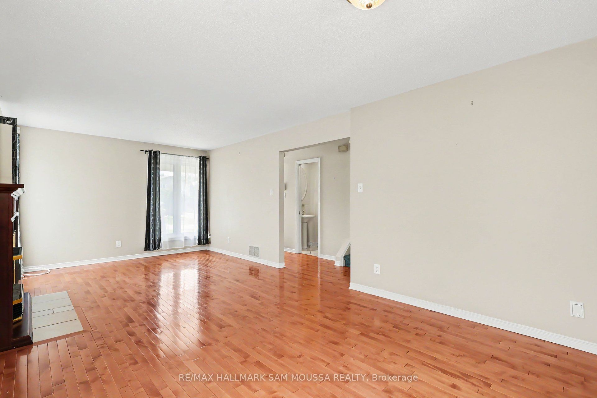 1475 Deavy Way Property Photo 11