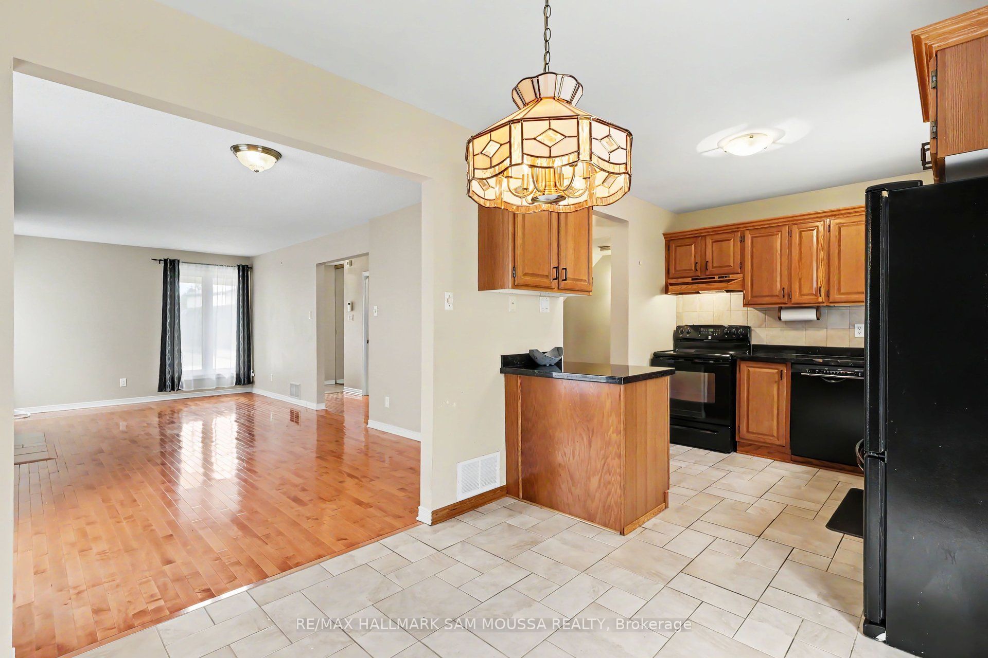 1475 Deavy Way Property Photo 23