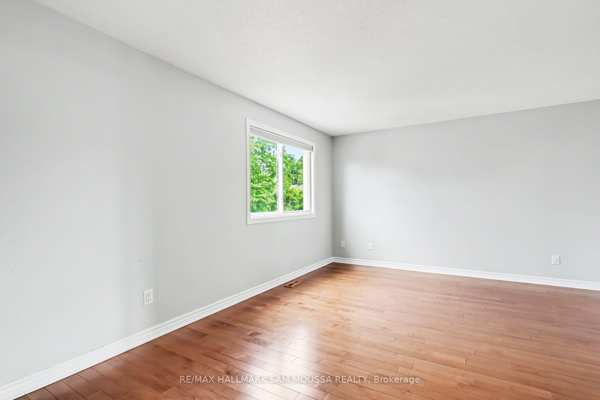 1475 Deavy Way Property Photo 31