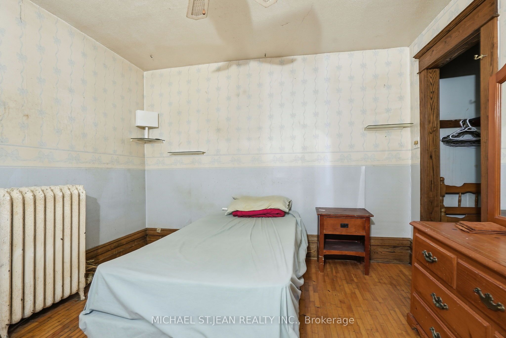 83 Burgar Street Property Photo 12