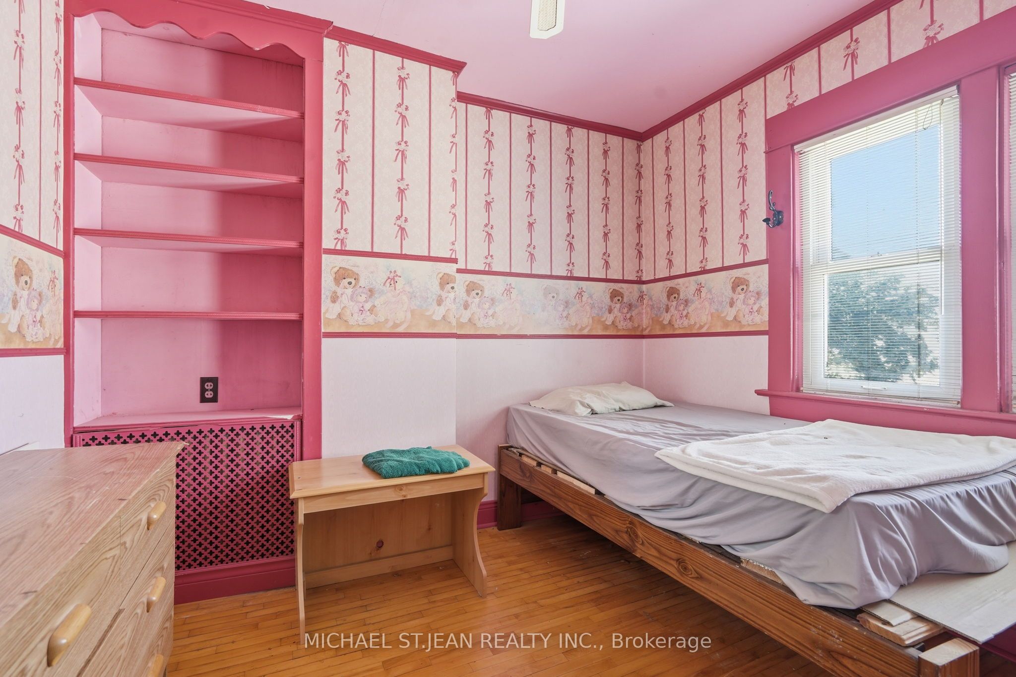 83 Burgar Street Property Photo 15