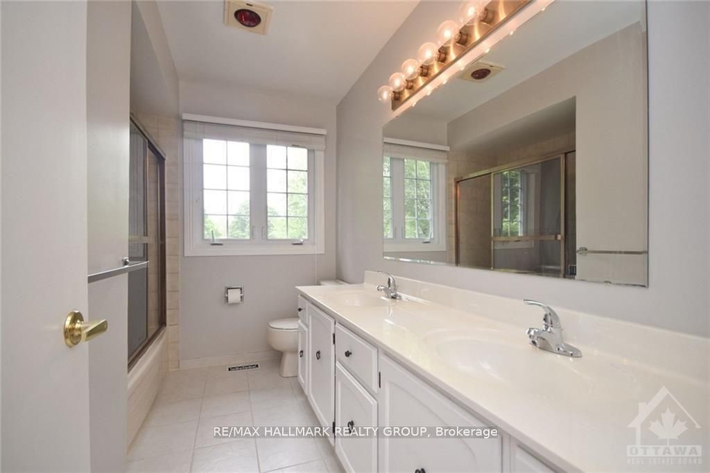 14 Whippoorwill Drive Property Photo 12