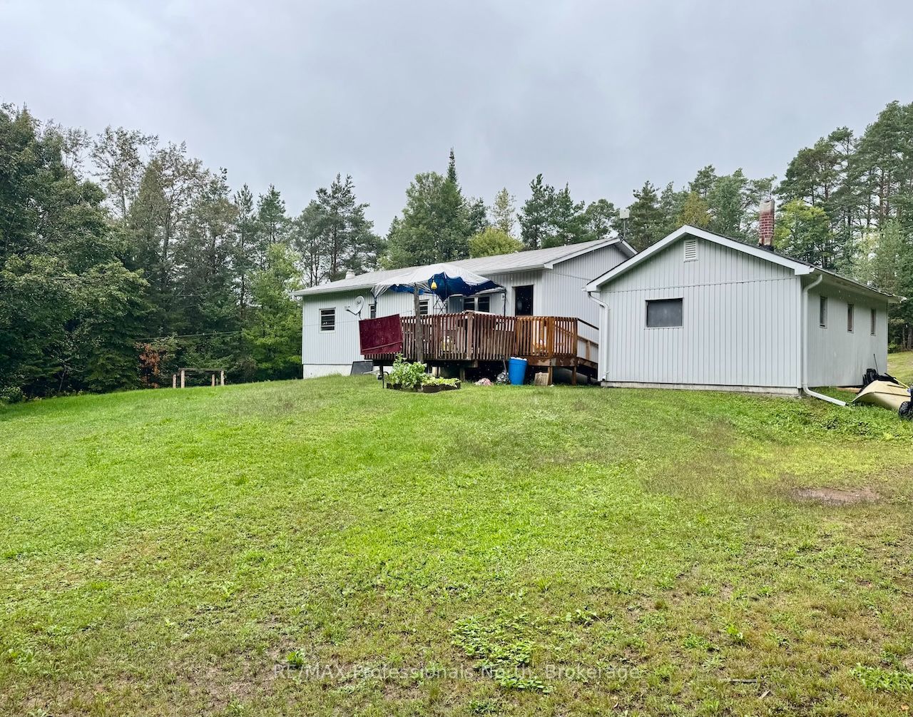 2584 Contau Lake Road Property Photo 4