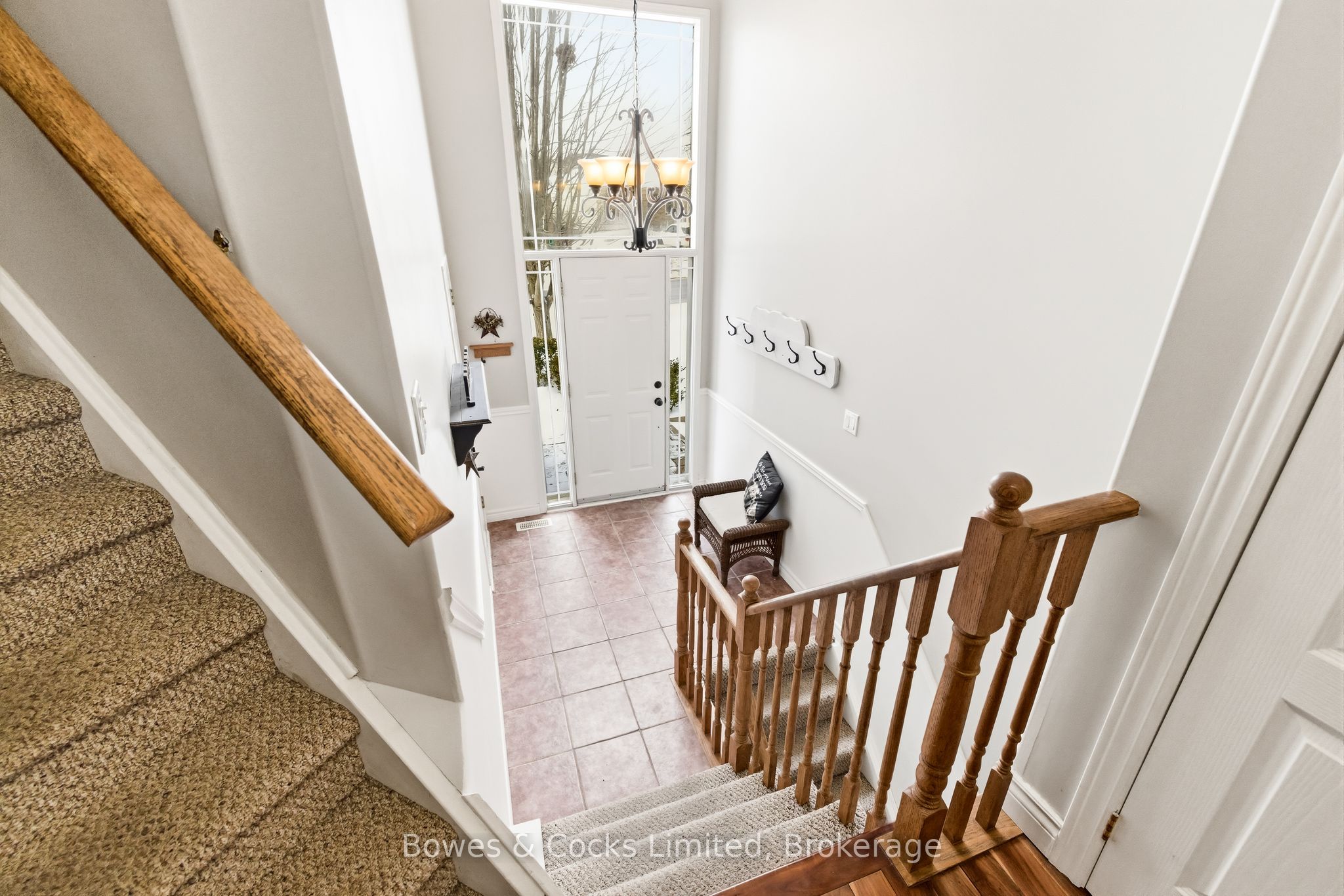 347 Middlefield Road Property Photo 6
