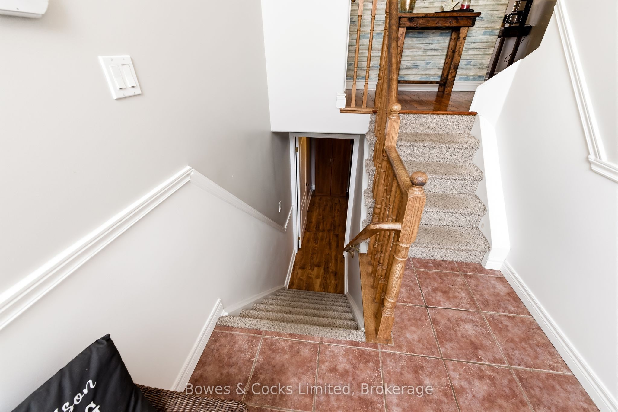 347 Middlefield Road Property Photo 28