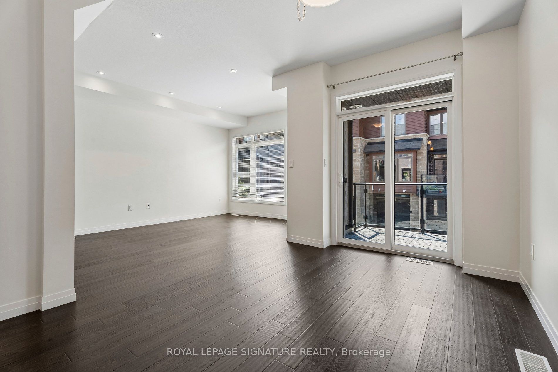 30 Times Square Boulevard 112 Property Photo 7