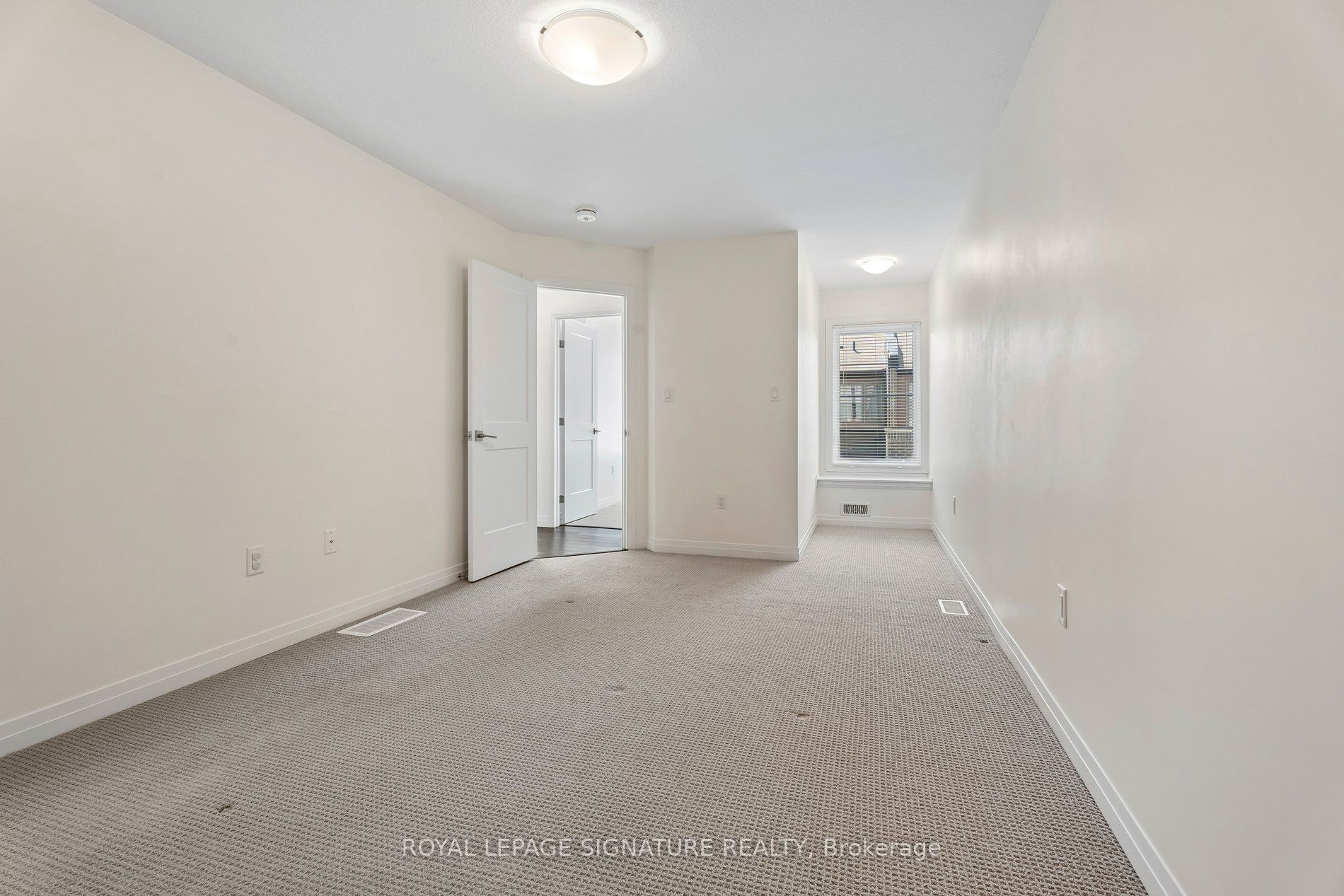 30 Times Square Boulevard 112 Property Photo 19