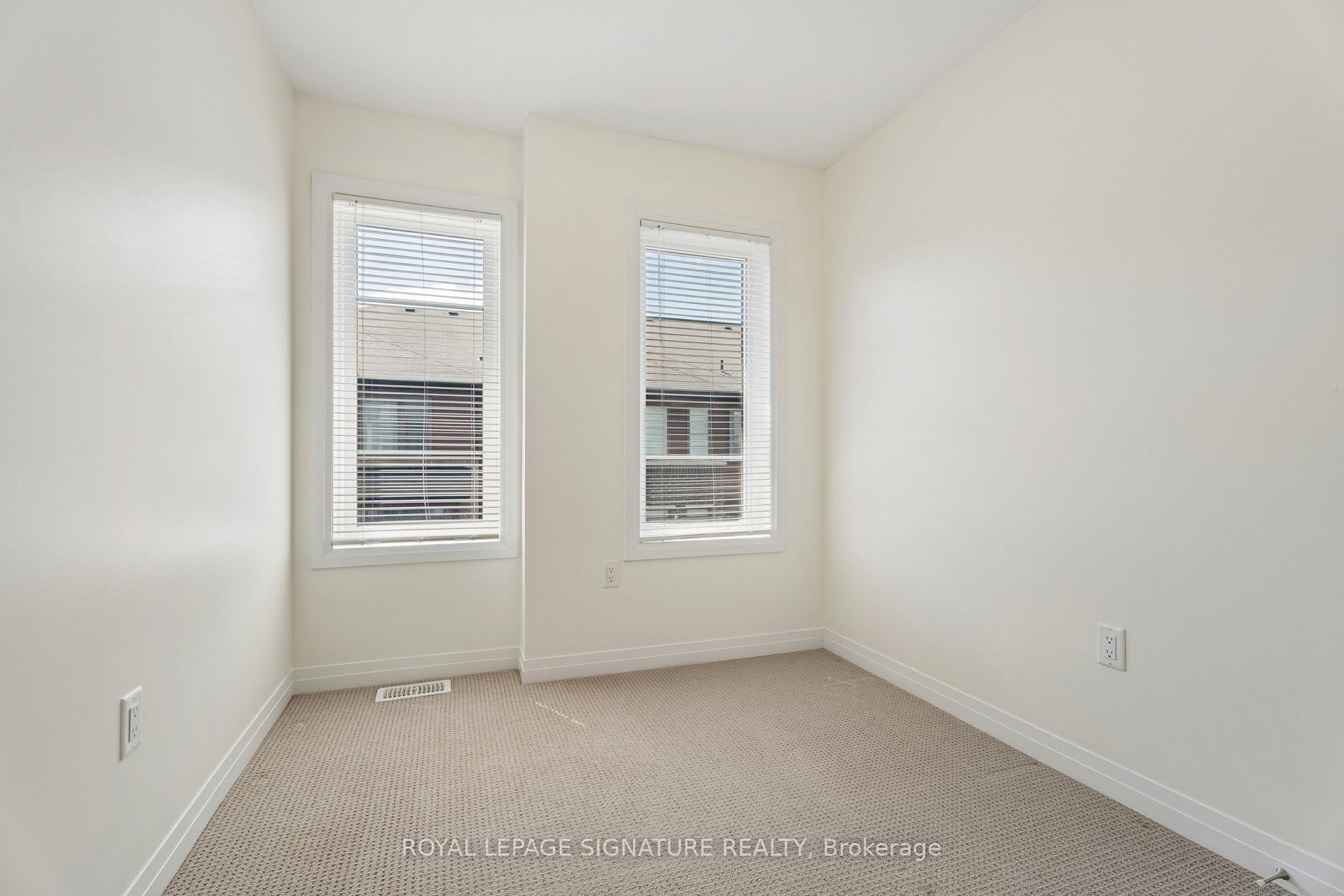 30 Times Square Boulevard 112 Property Photo 23