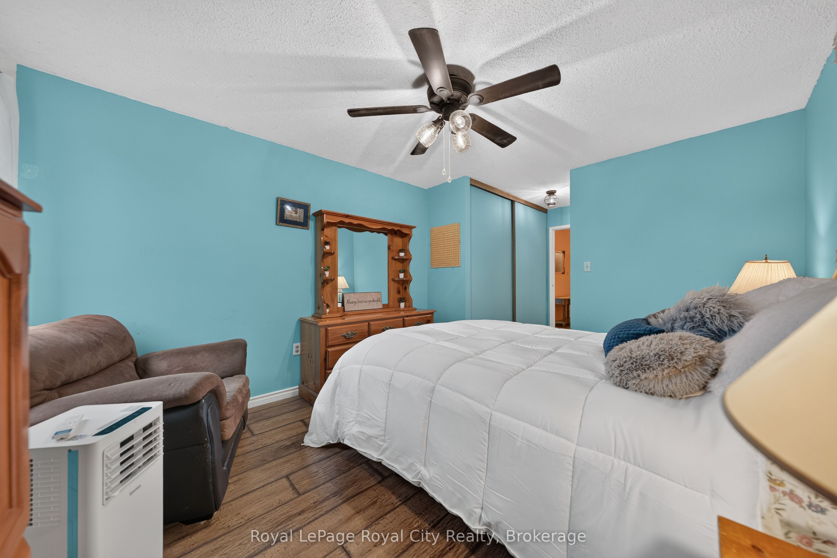 19 Woodlawn Road E 206 Property Photo 26