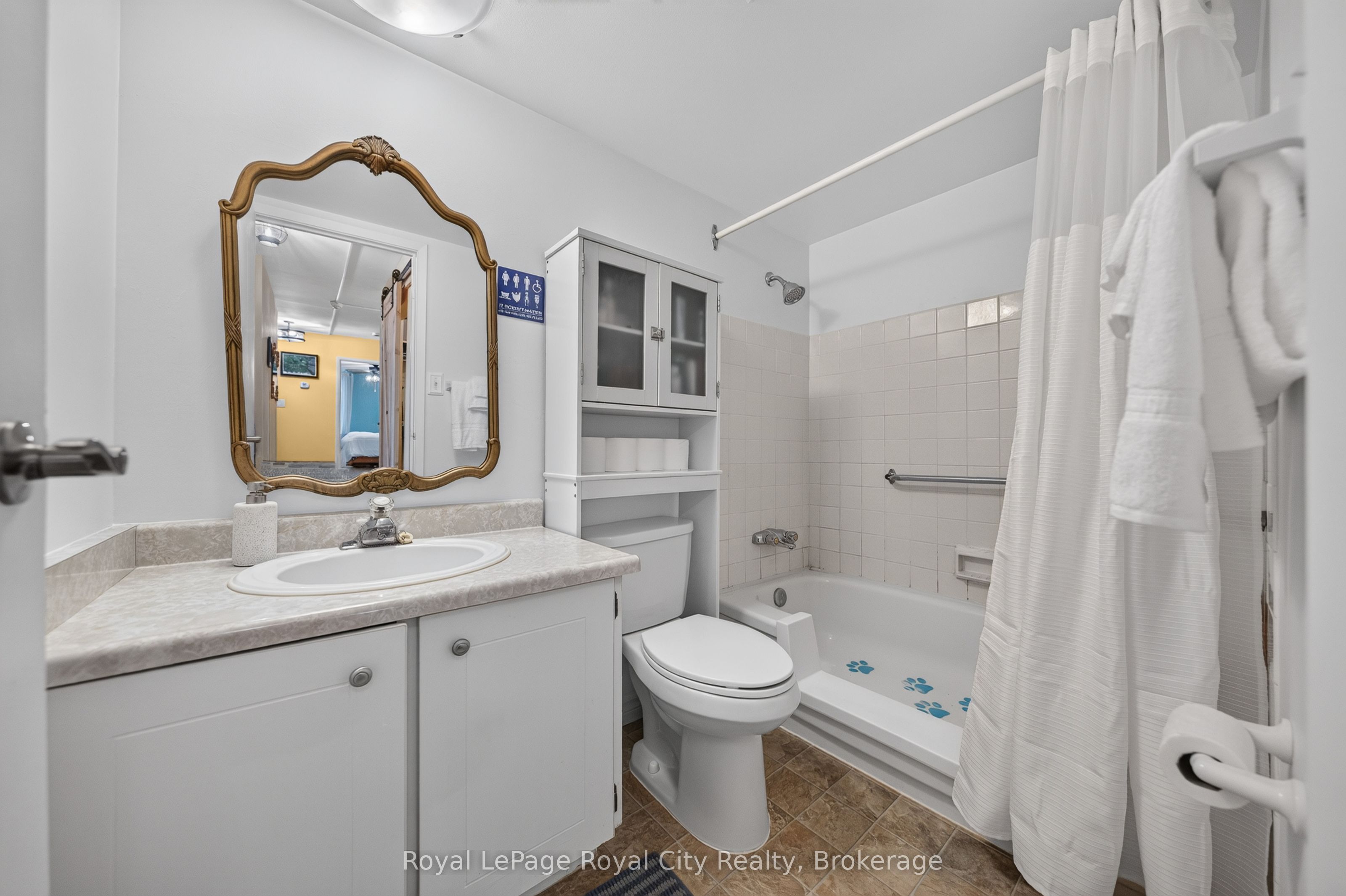 19 Woodlawn Road E 206 Property Photo 31